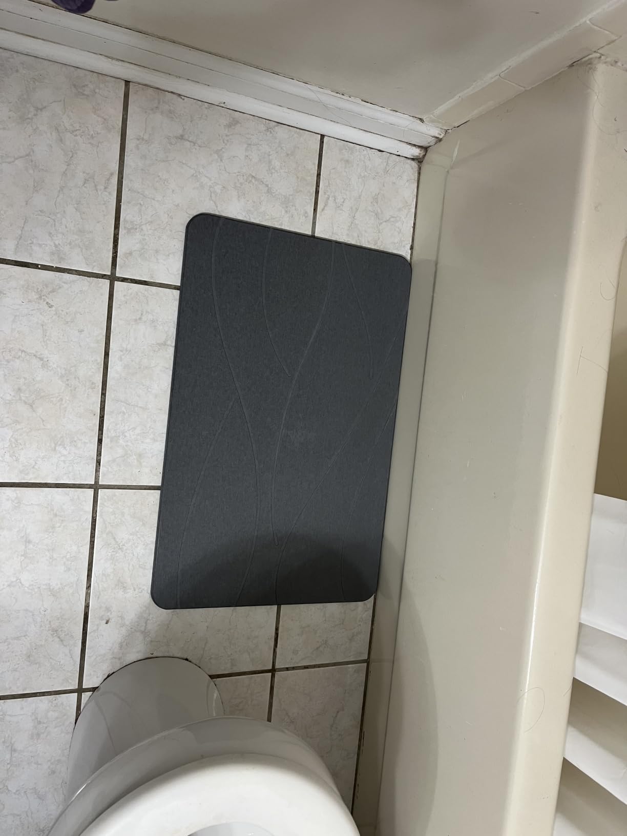 Veeloim Stone Bath Mat Diatomaceous Earth Shower Mat Non-Slip Super Absorbent Quick Drying Natural Easy to Clean customer photo 2