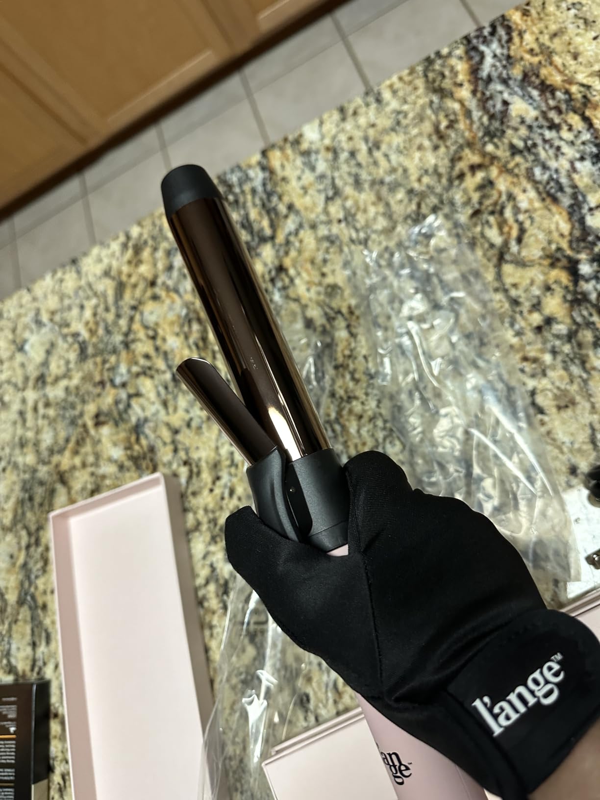L'ANGE HAIR Le Pirouette 25MM Titanium Rotating Curling Iron, Blush | Self-Rotating Curler, Curls and Waves for Beginners and Pros, Premium Titanium 1 Inch Barrel customer photo 2