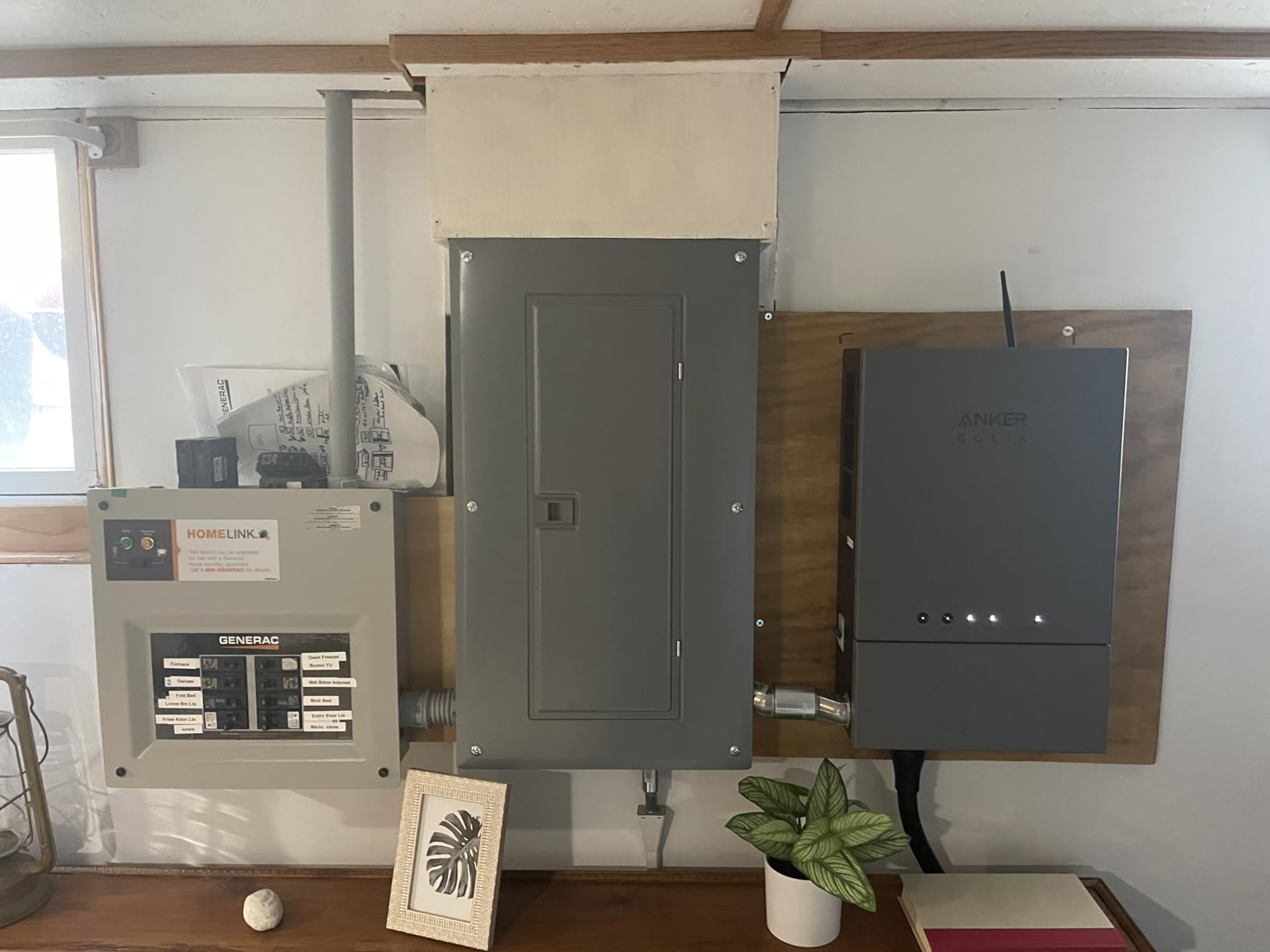 Anker SOLIX F3800 Plus Power Station with Expansion Battery and 400W Panel customer photo 1