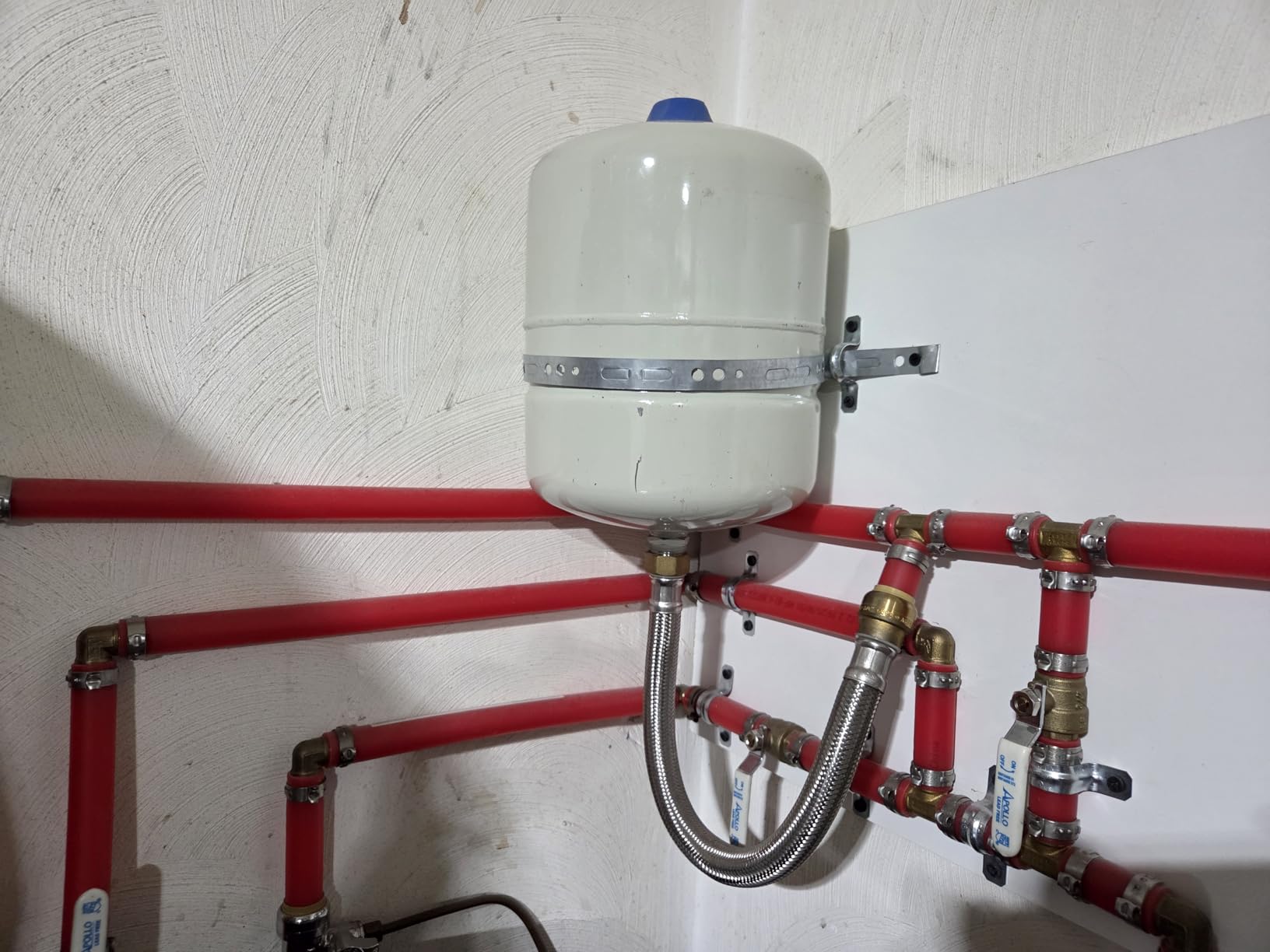 1PC EFIELD Water Heater Expansion Tank, 2.1 Gallon, 3/4 in MNPT Connection customer photo 2