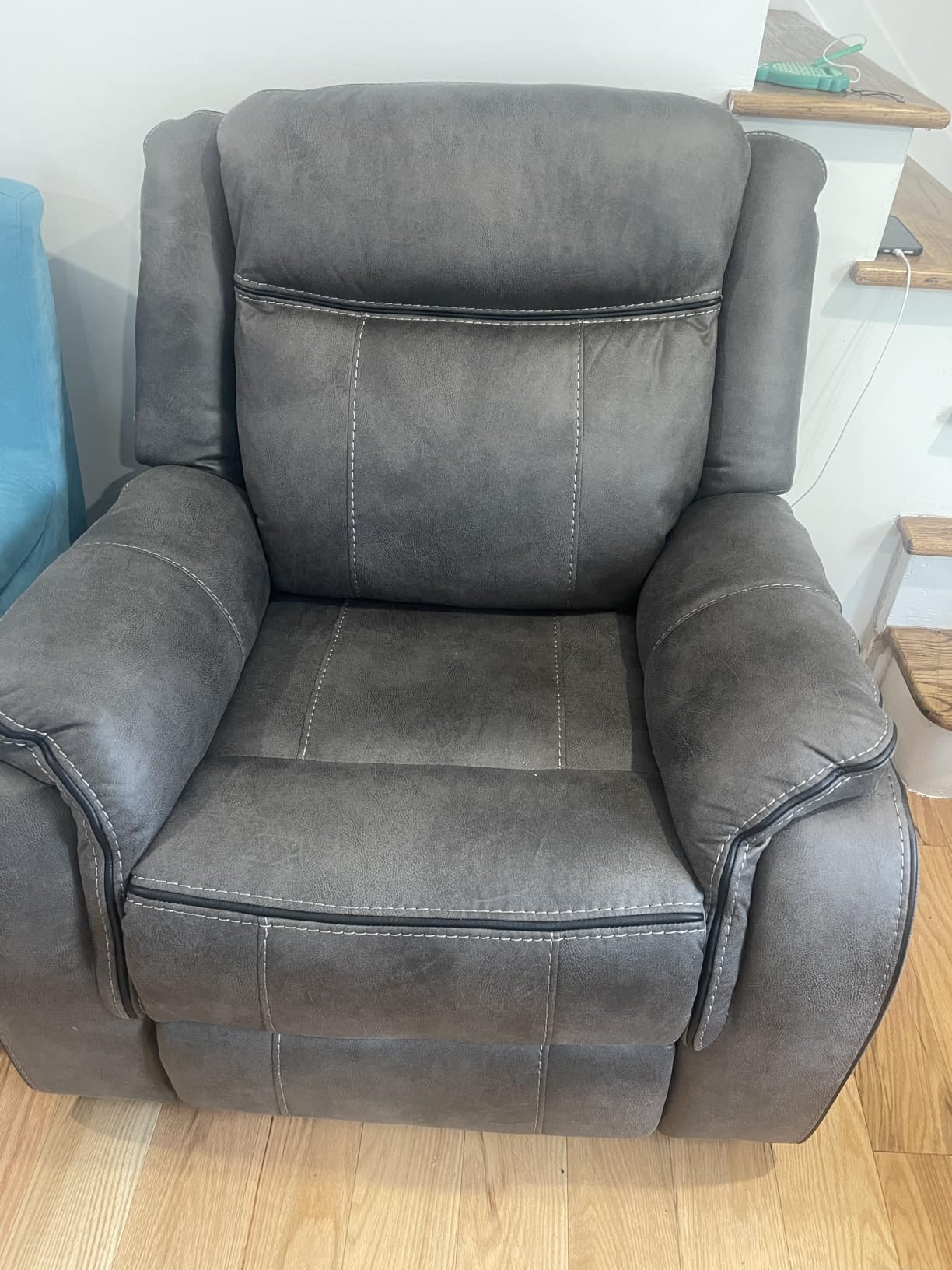 Massage Recliner Chair with Heat Comfy Leather Wall Hugger Recliners Manual | 39