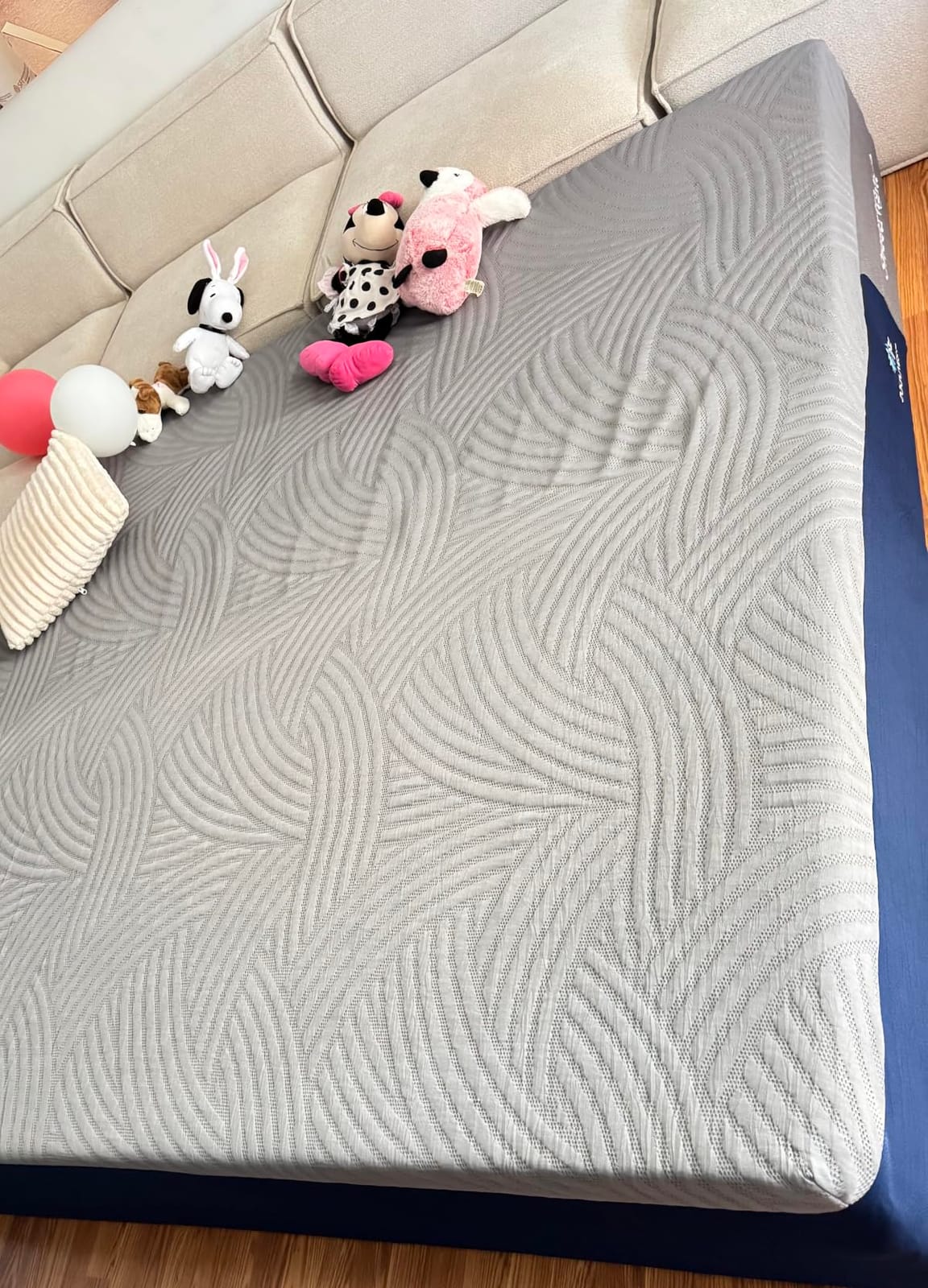 Sweetnight CoolNest 14 Inch King Size Mattress, Cooling Memory Foam Mattress | Cool Night Sleep, 5-Zone Ergo Support for Pressure Relief, Enhanced Breathability, Medium Feel, CertiPUR-US Certified customer photo 1