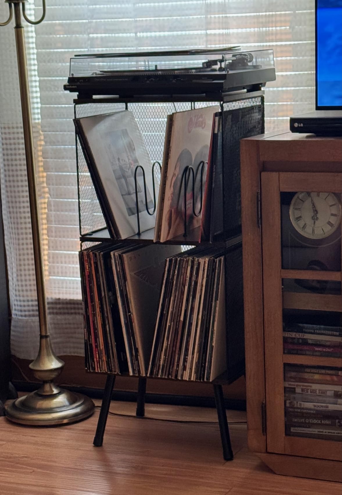 X-cosrack 3-Tier Record Player Stand, Turntable Stand with Storage up to 200 Albums, Corner Vinyl Record Holder with Adjustable Divider, Mid-Century Record Table Vinyl Storage for Bedroom Living Room customer photo 2