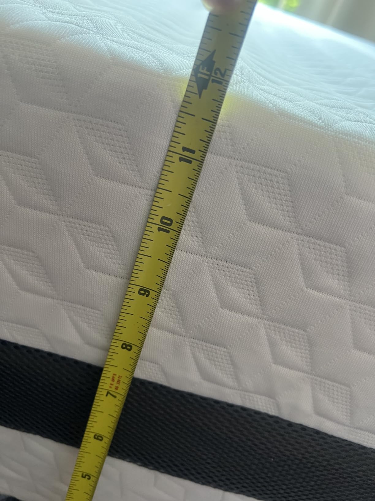 Novilla Queen Mattress 12 Inch, Queen Memory Foam Mattress for Cool Night | Pressure Relief, Thermally Balanced Foam Mattresses For Heat Dissipation, CertiPUR-US Certified Mattresses in a Box customer photo 1