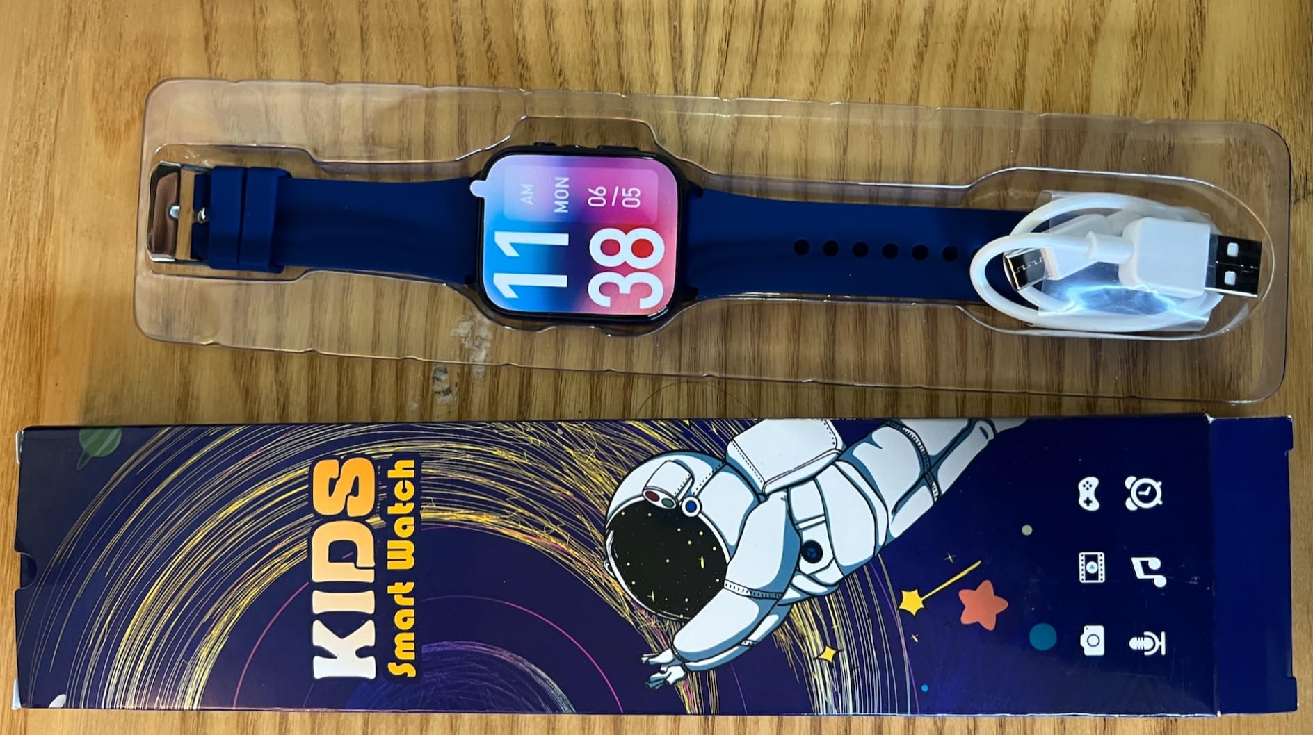 4G Kids Smart Watch GPS Tracker, Smart Watch for Boys Girls Ages 5-12 customer photo 2