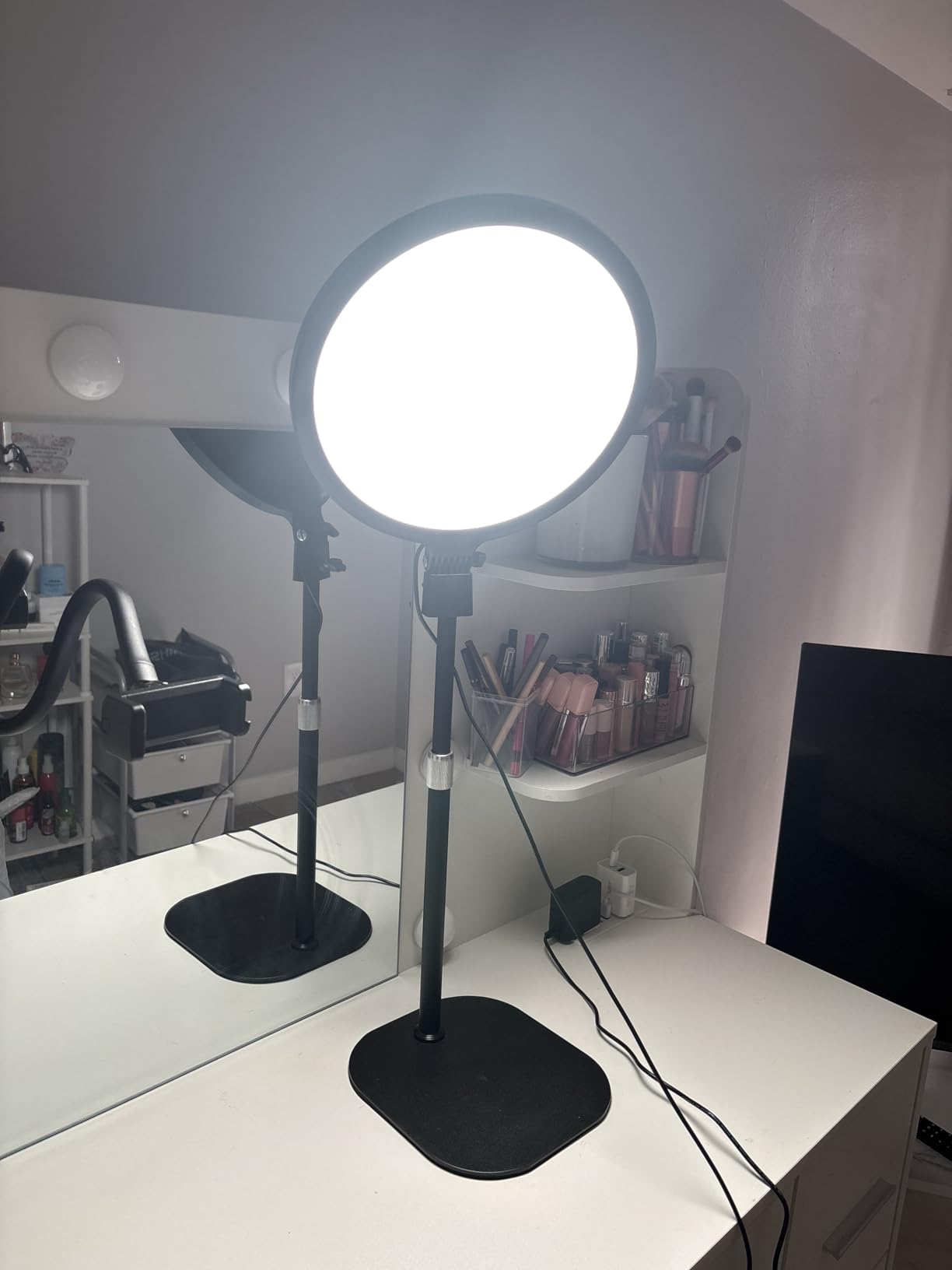 1300 Lumens Ring Light with Stand for Desk, Computer & Laptop - Podcast & Streaming Light with Flexible Phone Holder, CRI 98+ Bright Yet Soft Influencer Light for Video Recording, Conference & Calls customer photo 1