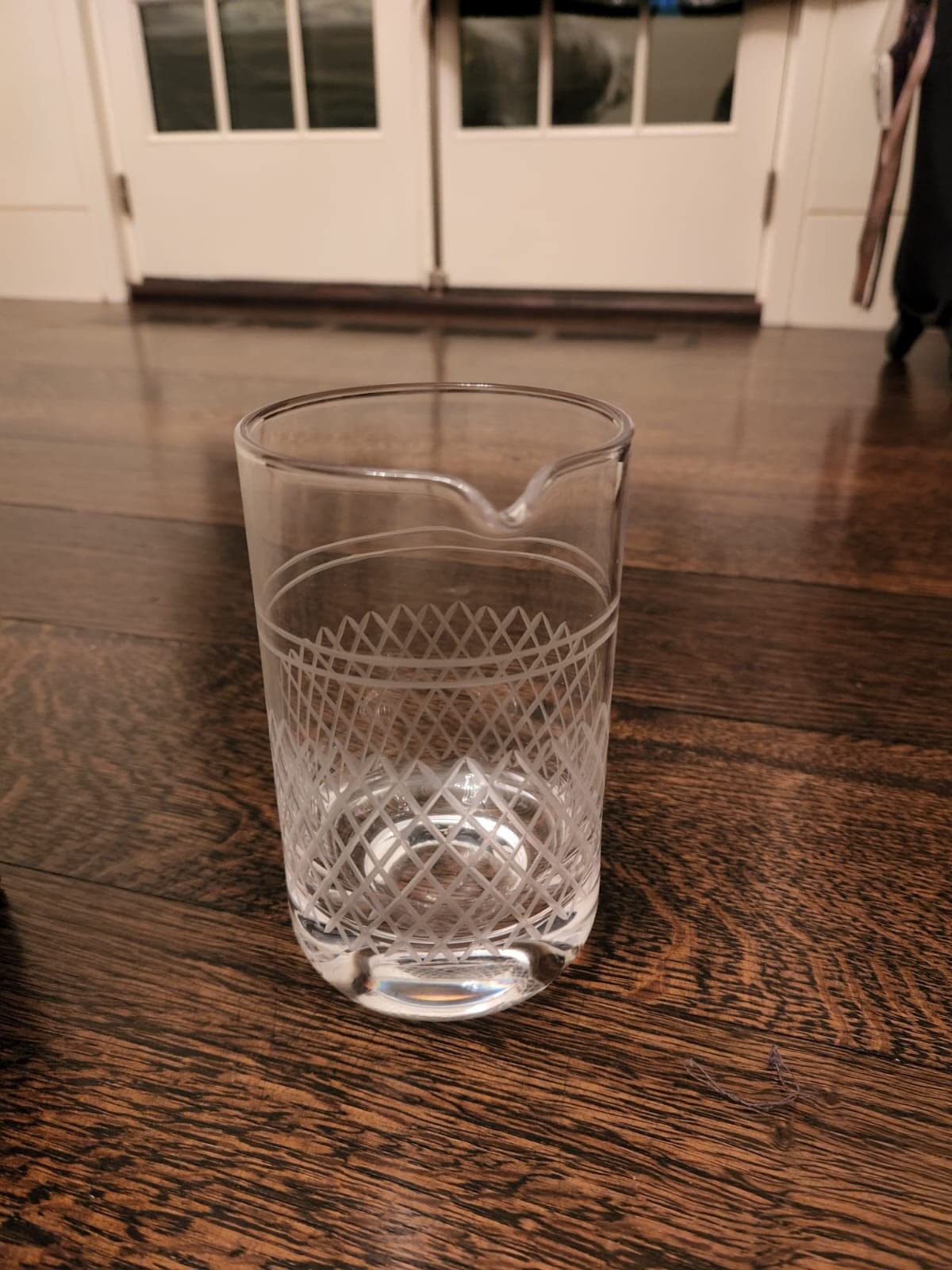 barillio 24 Oz Crystal Cocktail Mixing Glass | Seamless Lead-Free Crystal, Weighted Base Stirring Pitcher customer photo 1