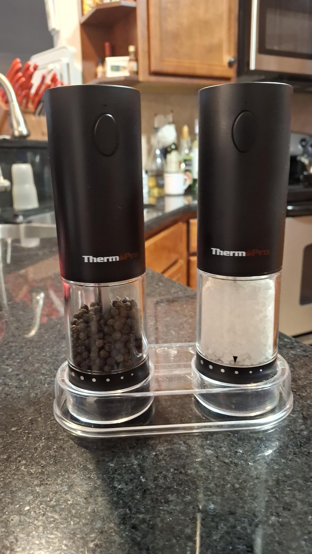 TempPro Rechargeable Electric Salt and Pepper Mill Set with Large Capacity | Automatic Pepper Salt Grinders with External Coarseness Adjust, Stainless Steel Kitchen Gadgets for Home & Housewarming Gifts customer photo 1