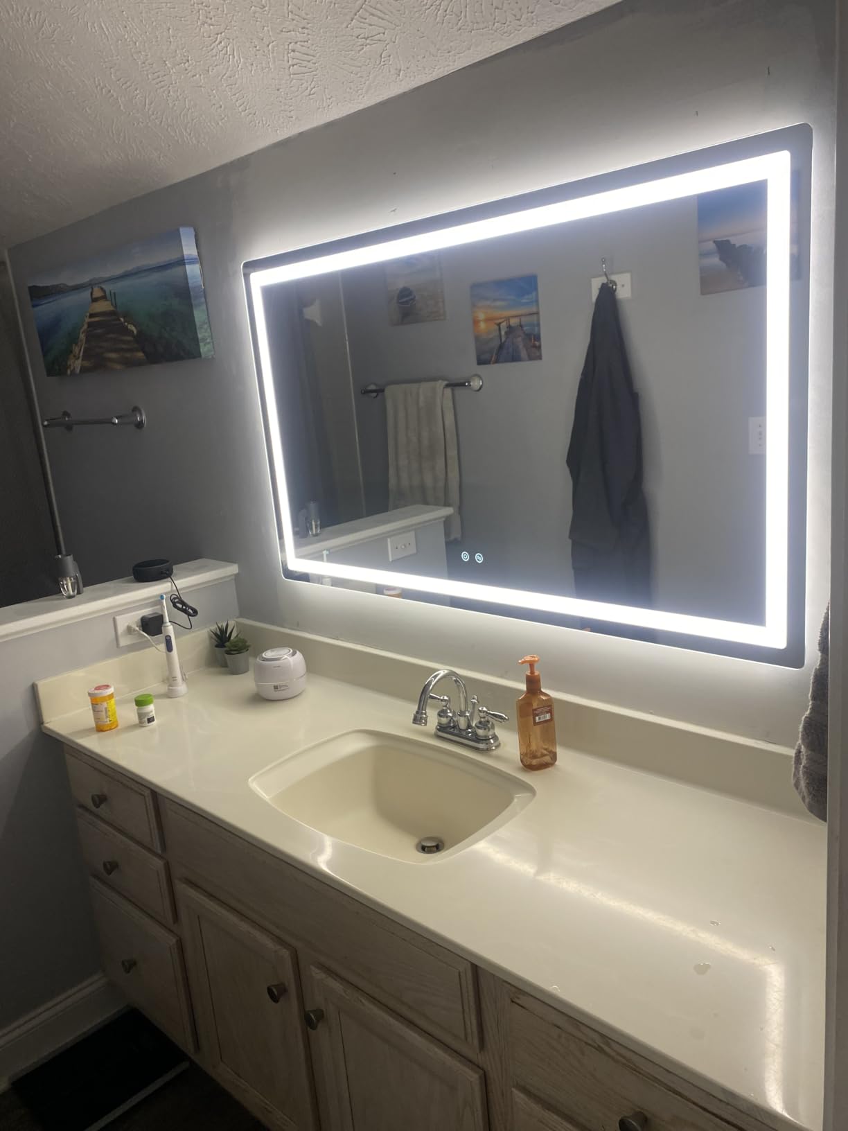 Delma 30x50 LED Bathroom Vanity Mirror with Lights, Anti-Fog, Dimmable, Front & Backlit with 3 Color Modes and Memory, Shatterproof Glass customer photo 2
