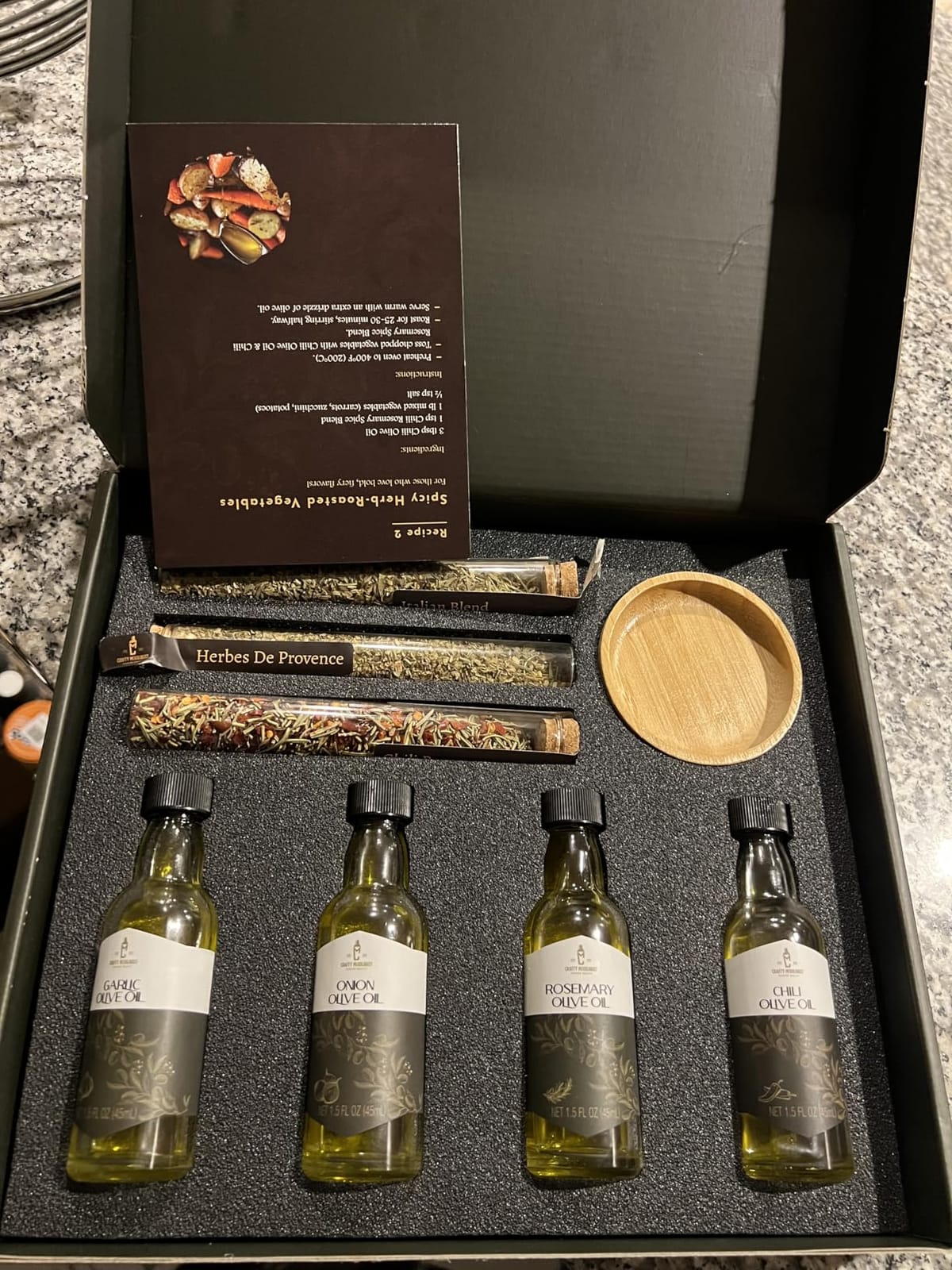 Infused Olive Oil Gift Set - Kitchen and Cooking Gifts for Women - Set of 8 | 4 Flavored Olive Oil Extra Virgin, 3 Spice Flavorful Infusion Blends, Bread Dipping Bowl & Recipe Booklet - Food Gift Sets customer photo 2