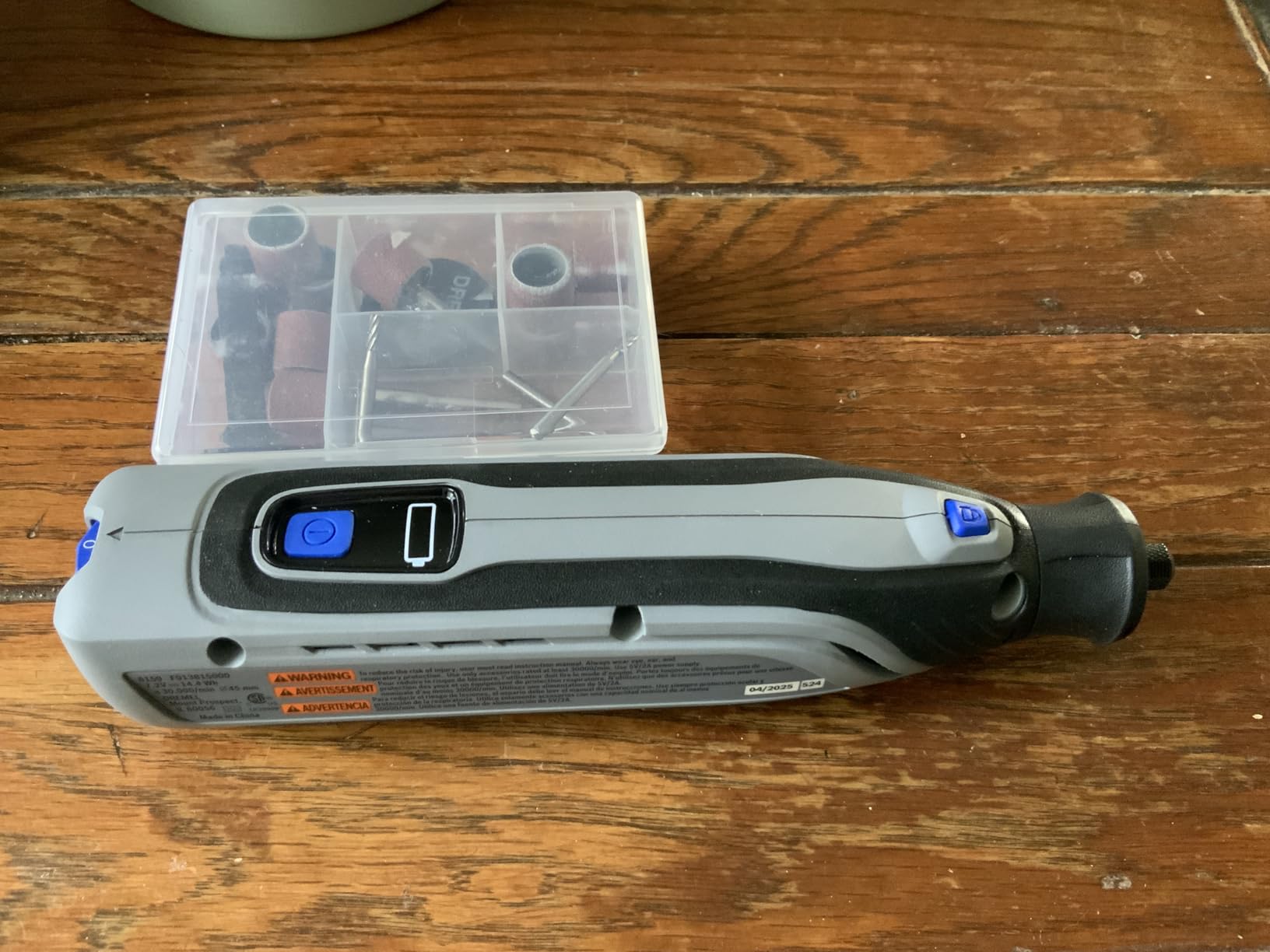 Dremel 8150 8V Cordless Rotary Tool Kit w/LED Nose Cap and 20 Accessories customer photo 2