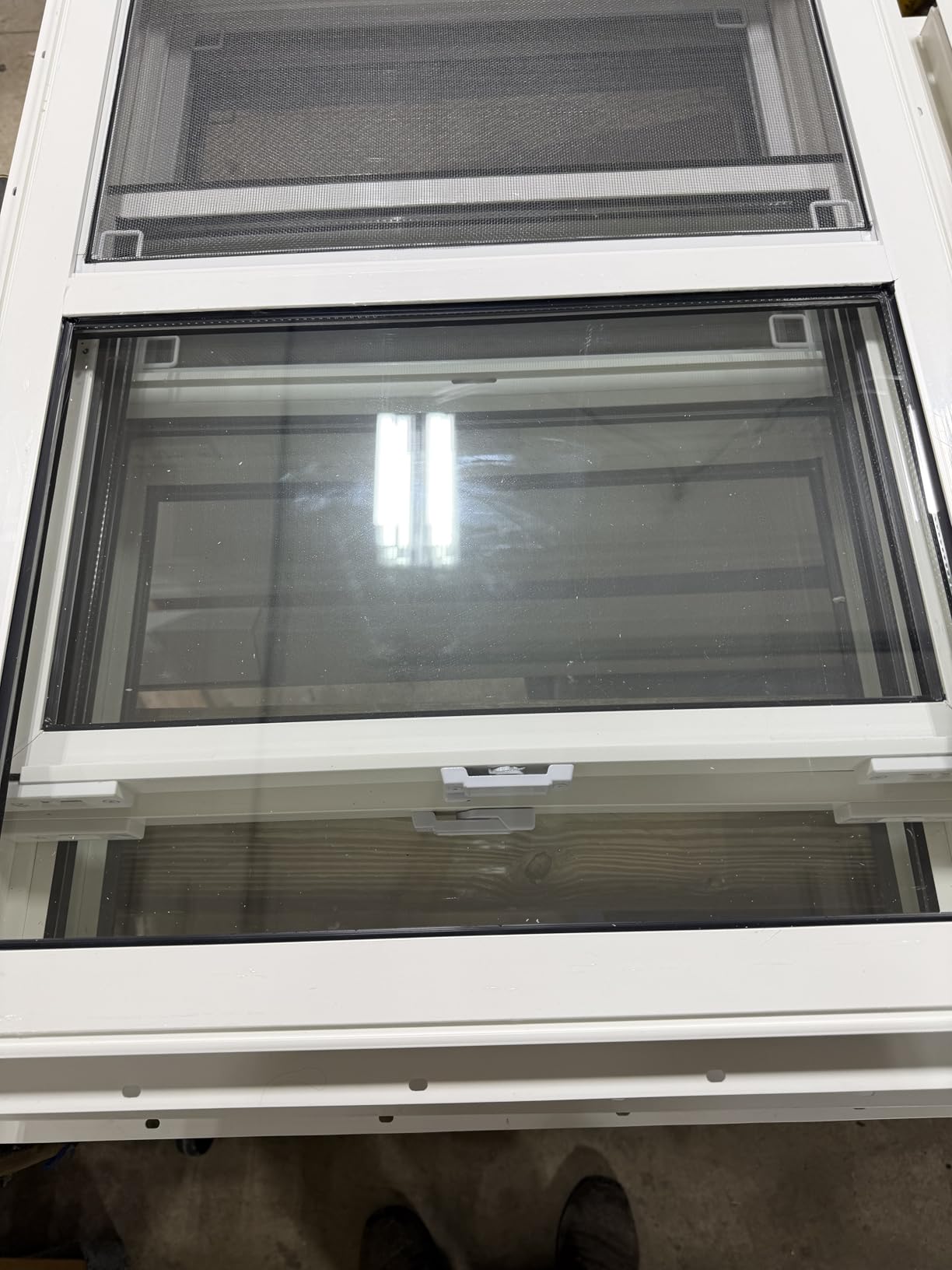 Vinyl Single Hung Sliding Window 24