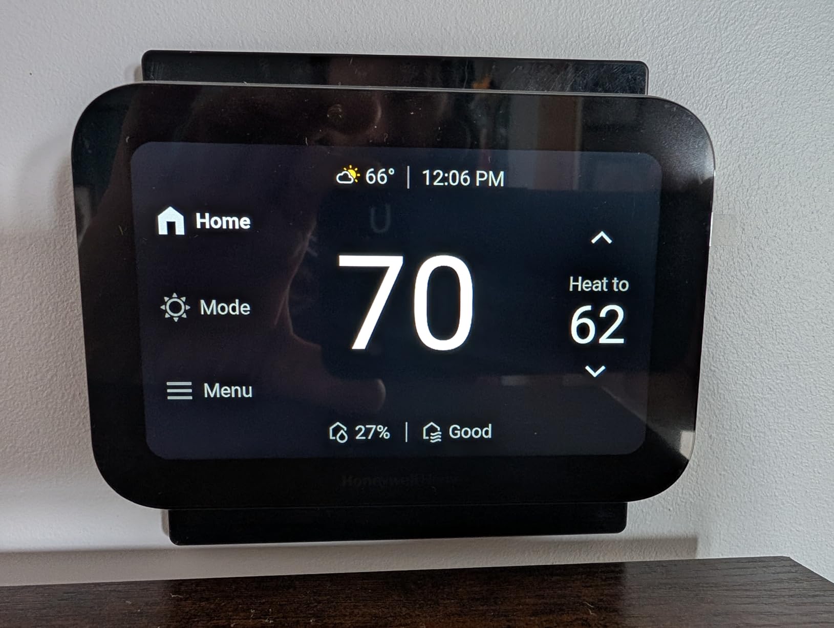 Honeywell Home X8S Premium Smart Wi-Fi Thermostat, Black customer photo 1