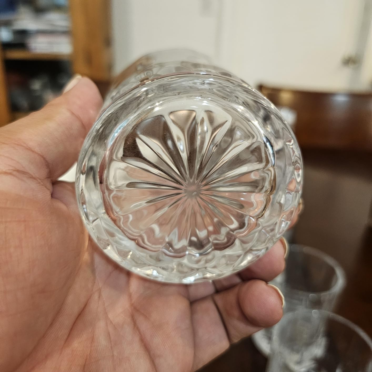 Whiskey Decanter Set for Men, 4*Crystal Whiskey Glasses(Get 4 Silicone Ice Mold Free), Lead-Free Decanter Set for Whiskey, Bourbon, Scotch, Anniversary Christmas Gifts for Dad, Husband, Whiskey Lovers customer photo 1