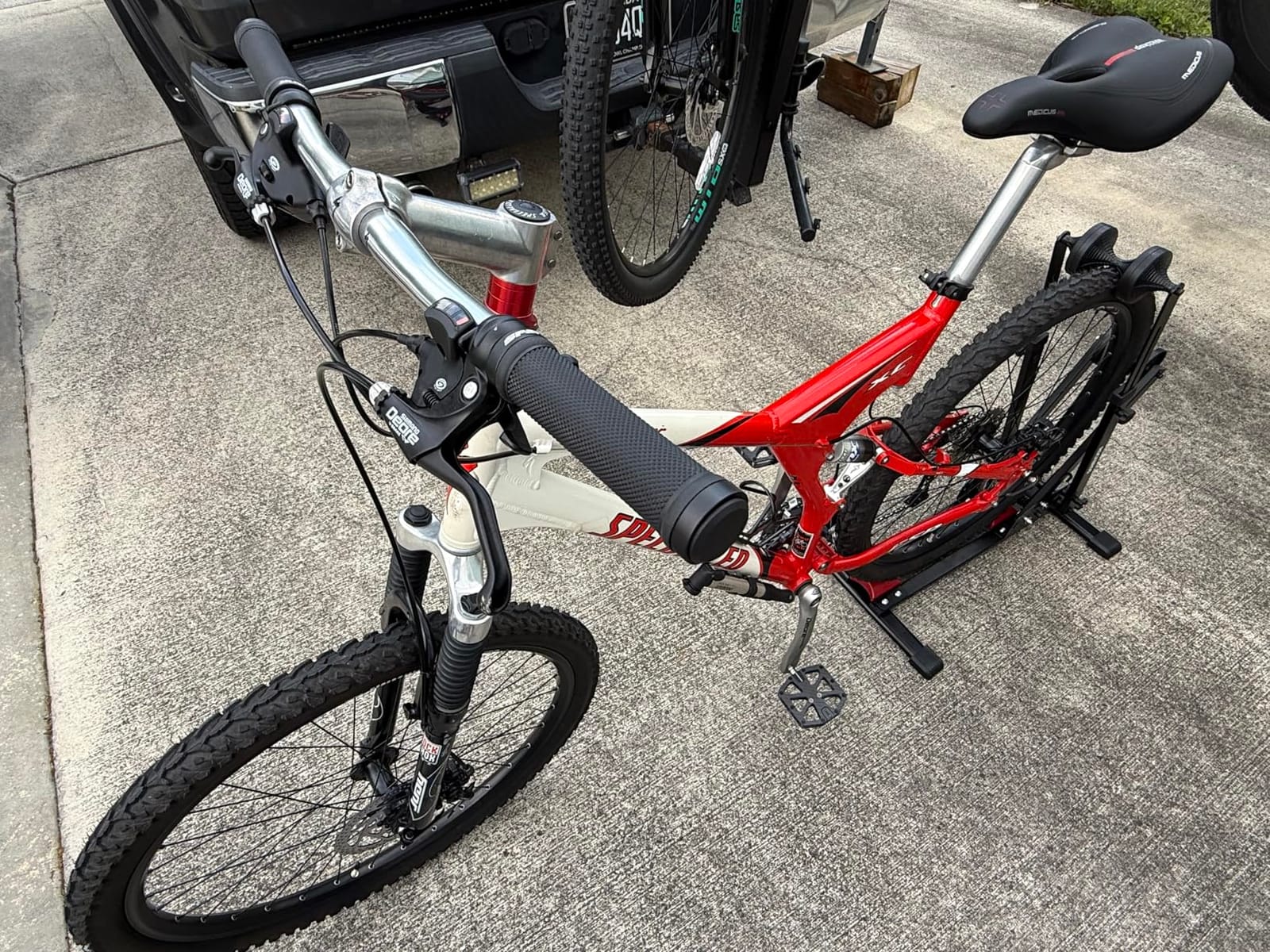 ROCKBROS Bike Stand 2-in-1 Vertical Horiz Floor Adjustable for 20-29