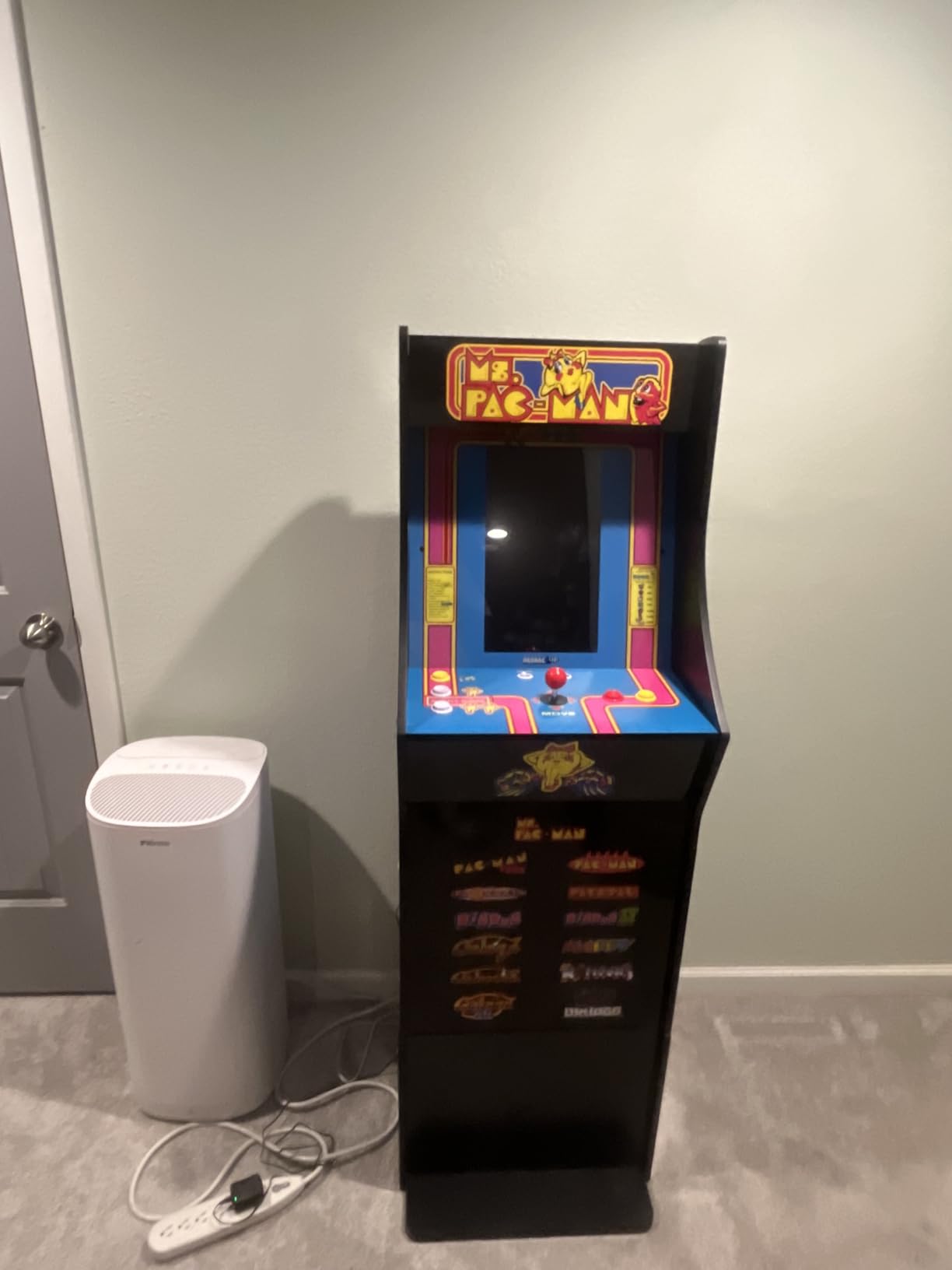 Arcade1Up Ms. Pac-Man Classic SE Arcade Machine, 13 Classic Games | 4 Feet Tall with 15.6-Inch IPS Color Monitor, Dual Speakers and Wi-Fi Leaderboards customer photo 1