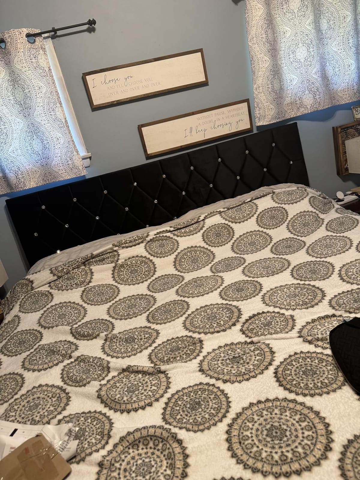 VECELO Tufted Upholstered Headboard King Size, with 6 Adjustable Height from 39.8
