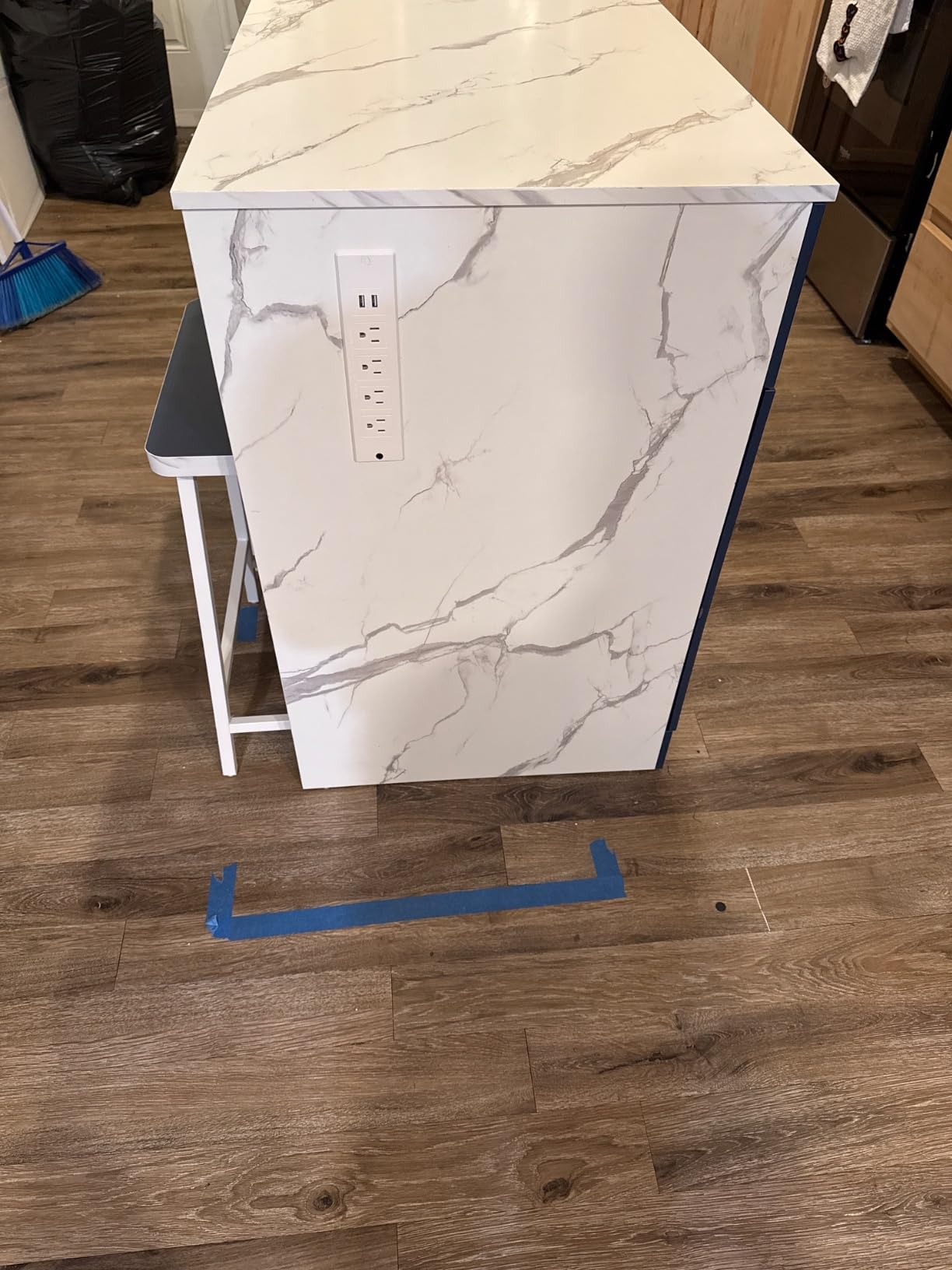 YITAHOME Rolling Kitchen Island with Seating and LED Lights, Mobile Storage Islands with Drop Leaf, Dining Table with Power Outlet, 2 Drawers and Soft Stools, Spice/Towel Rack, Lacquered Finish, Black customer photo 2