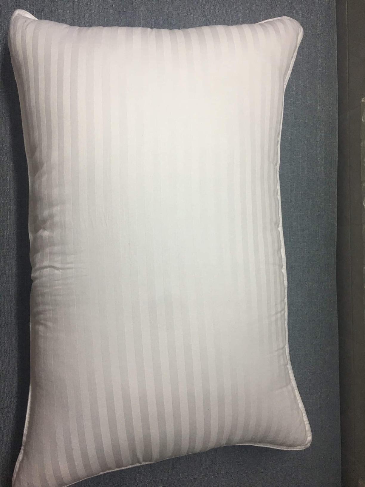 COZSINOOR Goose Down Feather Pillows Queen Size Set of 2 | Hotel Quality Soft 600 TC Cotton Cover, Fluffy Support Fill for Back, Stomach, Side Sleepers customer photo 2