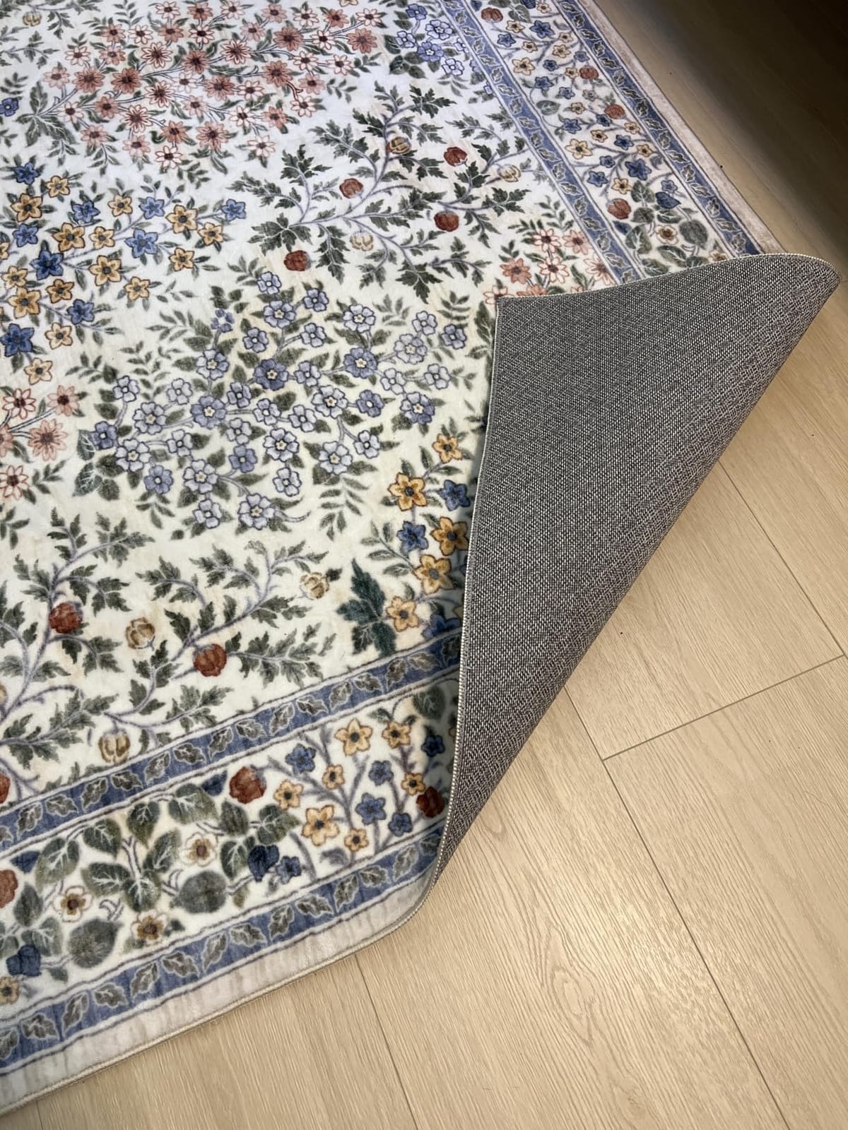 8x10 Area Rugs, Machine Washable Low Pile Floral Rugs for Living Room, Bedroom, Large Boho Area Rug with Non-Slip Backing (Pink Floral) customer photo 1