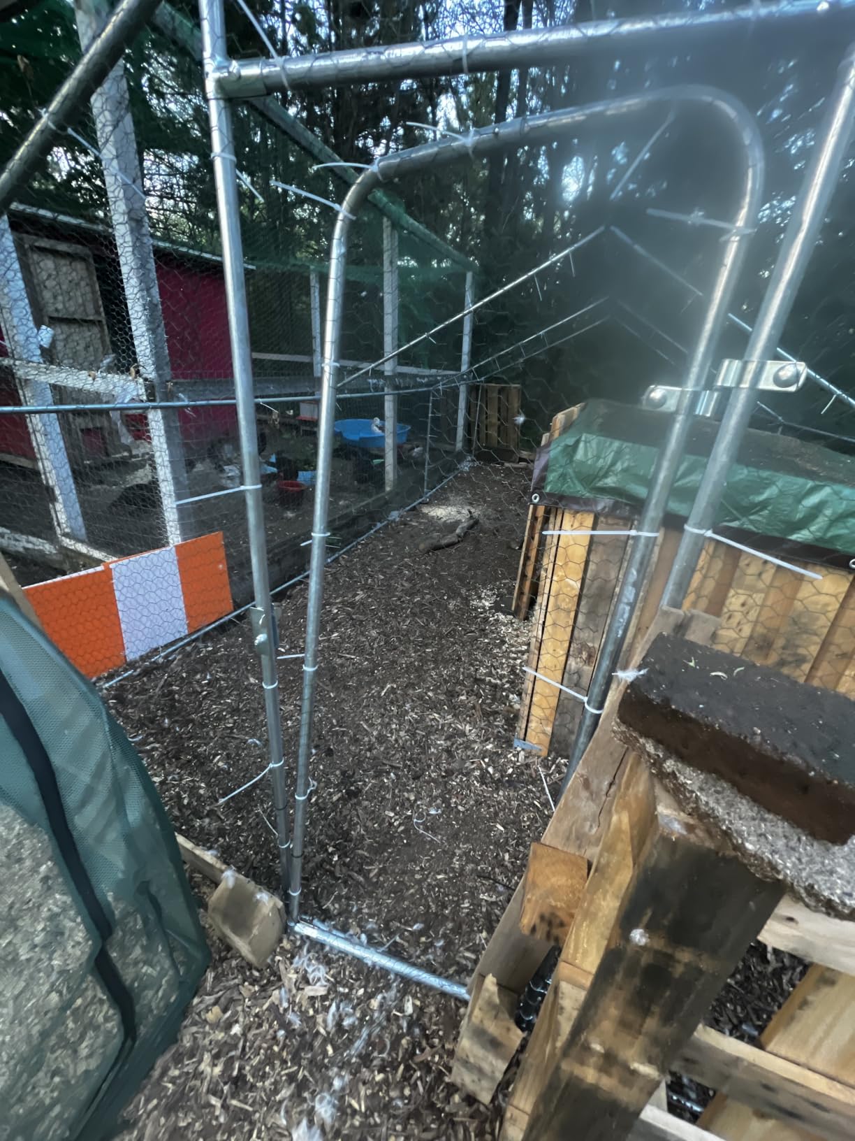 20x10 FT Extra Large Metal Chicken Coop, Walk-in Poultry Run Pen | Waterproof Cover, Reinforced Metal Structure, Walk-in Chicken Run, Outdoor Poultry Cage for Ducks Hens Rabbits customer photo 1