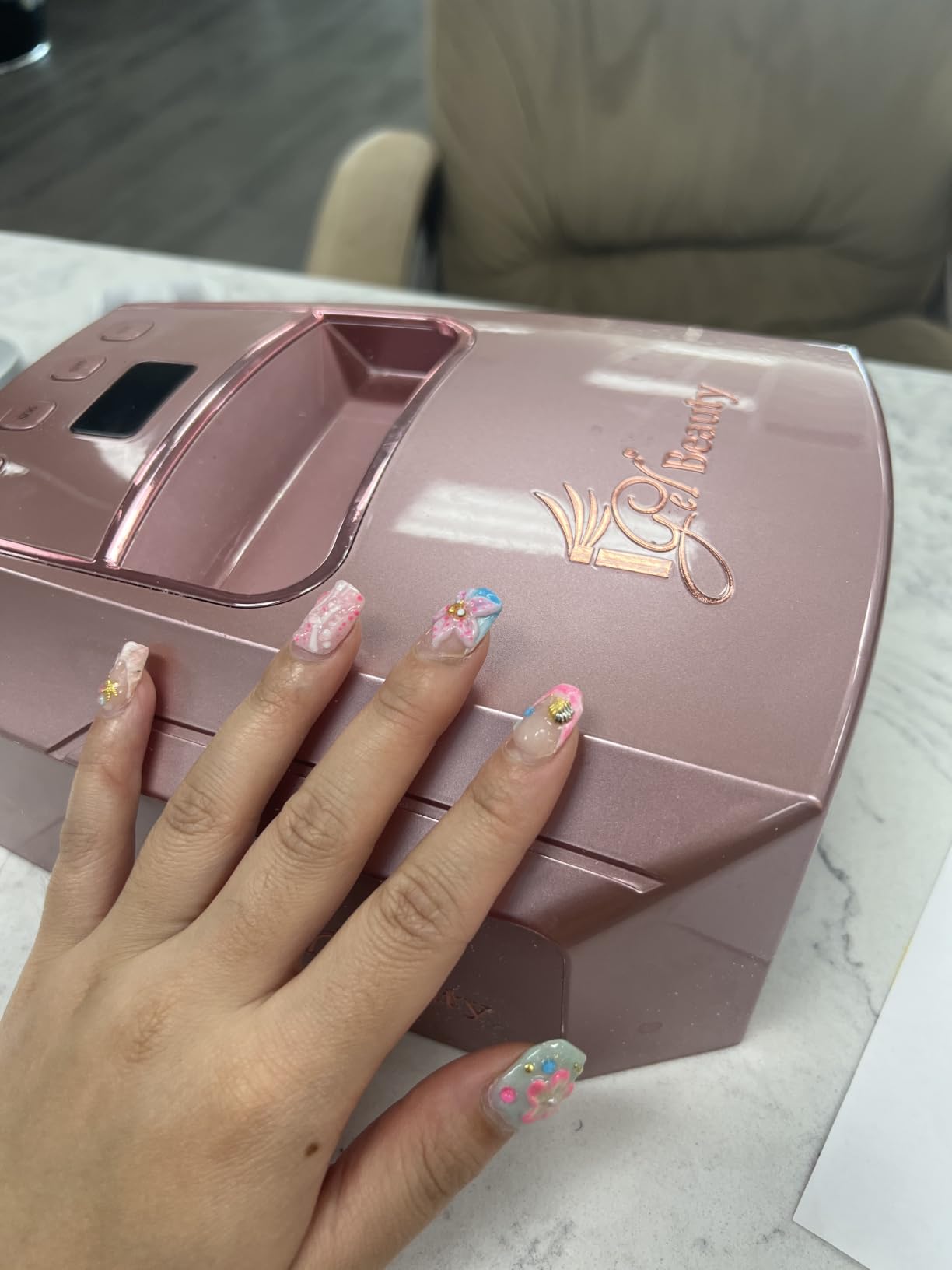 iGel Beauty Hybrid PRO 3.0 XL UV/LED Nail Lamp - Wireless Rechargeable 48W Nail Dryer, Extra Wide Full-Hand Curing, 9000mAh Battery, Smart Timer and Builder Gel Mode, Cordless Professional Lamp customer photo 1