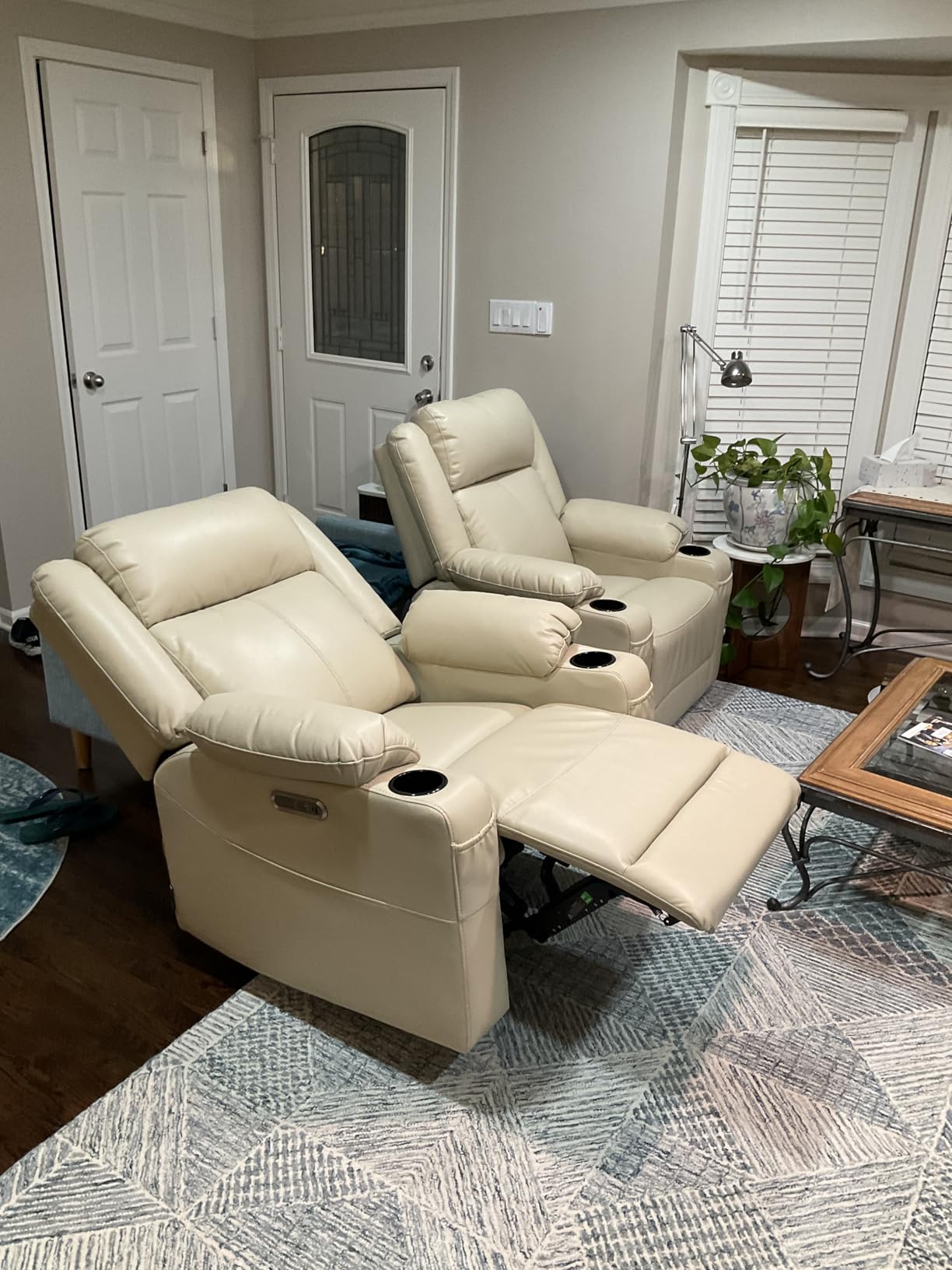EONIX Zero Clearance Wall Hugger Power Recliner, Small, Cream White | Recliner Chair for Adults, USB/Type-C Charging Ports, Electric Reclining Chair for Living Room, RV customer photo 1