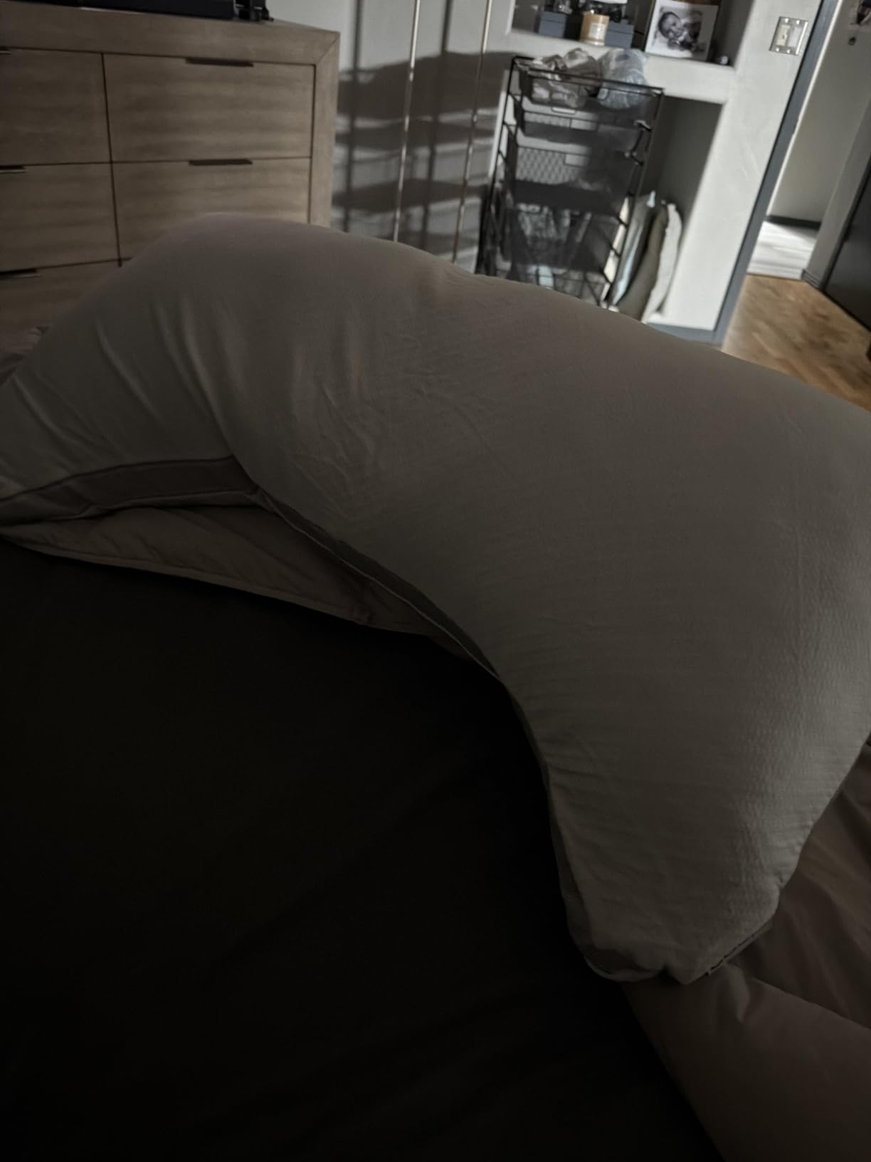 Coop Home Goods Eden Crescent Bed Pillow for Side & Back Sleepers, Queen Size, Adjustable Medium Soft Memory Foam Pillow with Cooling Gel & Ergonomic Crescent Shape, CertiPUR-US/GREENGUARD Gold customer photo 1