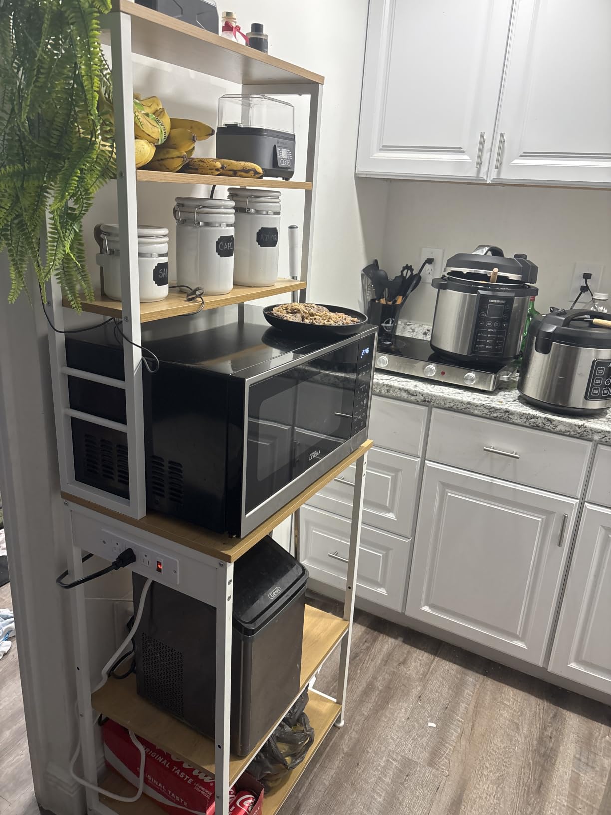 VASAGLE Coffee Bar, 23.6 Inches 6-Tier Baker's Rack with 6 Hooks | Modern Basic Microwave Stand, 23.6 x 15.8 x 66.5 Inches, Golden Oak and Cloud White, BARNET Collection UKKS124Y03 customer photo 1