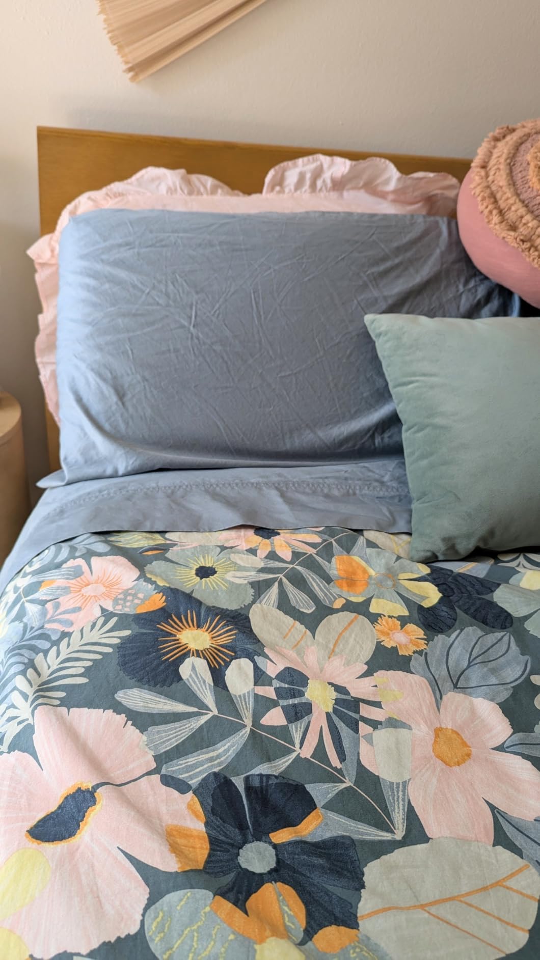 California Design Den 600 Thread Count Bed Sheets Queen Size Set, True Ivory | 100% Cotton Sateen Backed by Good Housekeeping Seal, Soft & Smooth, 16