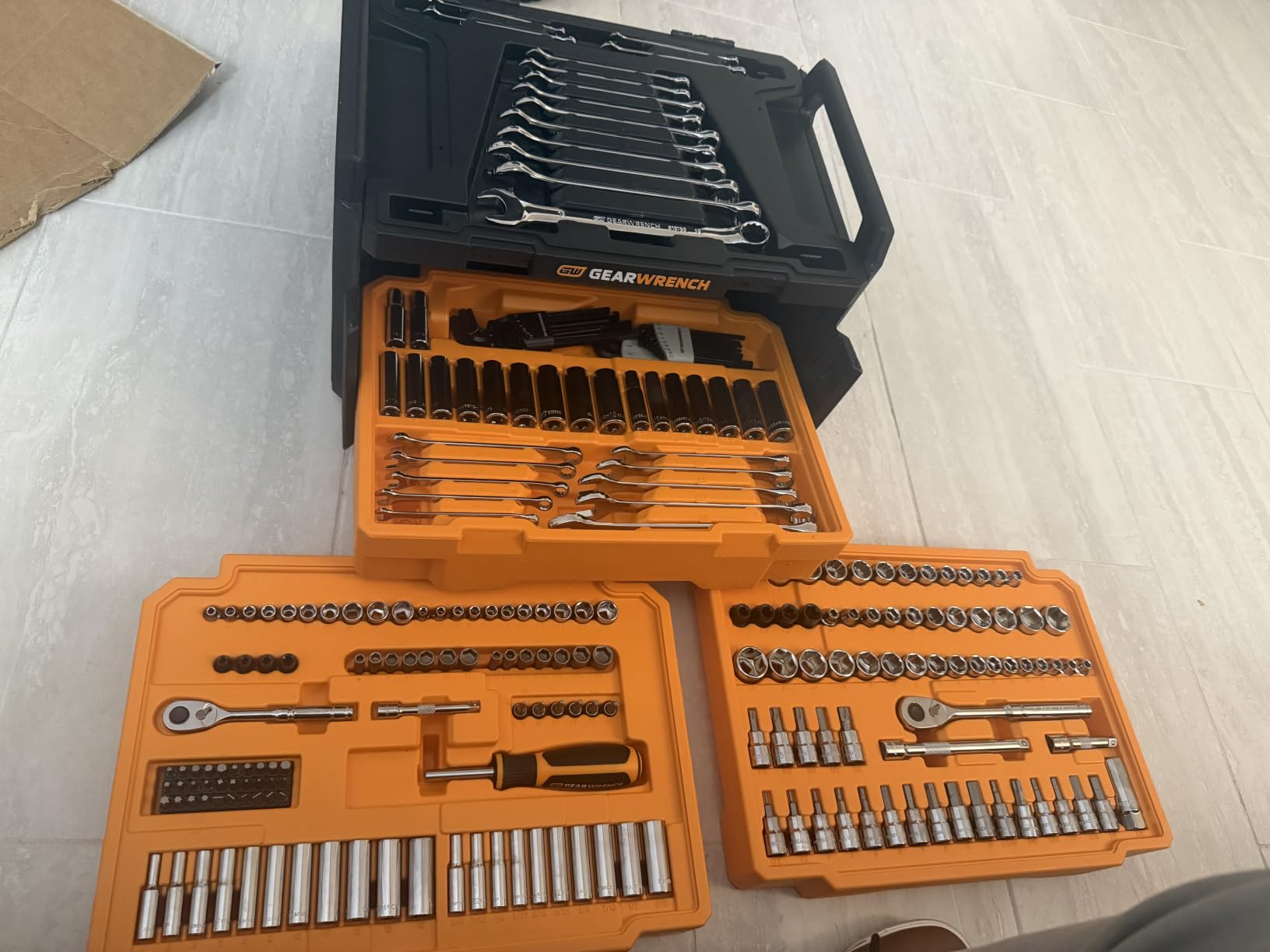 GEARWRENCH 232 Piece 72T 6 & 12 Pt SAE/mm Mechanics Tool Set | GW72LLCBMTS customer photo 2