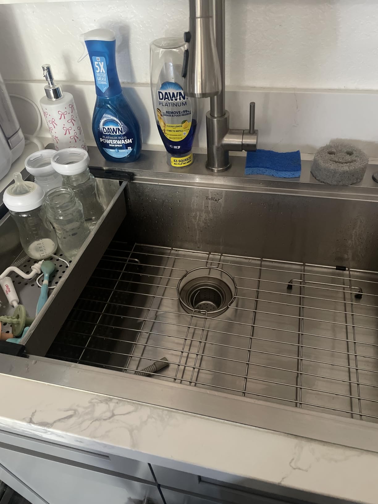 23 Inch Outdoor Kitchen Sink with Faucet - Drop In Workstation 16 Gauge T-304 Stainless Steel Single Bowl Topmount Outdoor Sink with Stainless Steel Dust-Proof Cover #TLT-0064 customer photo 2