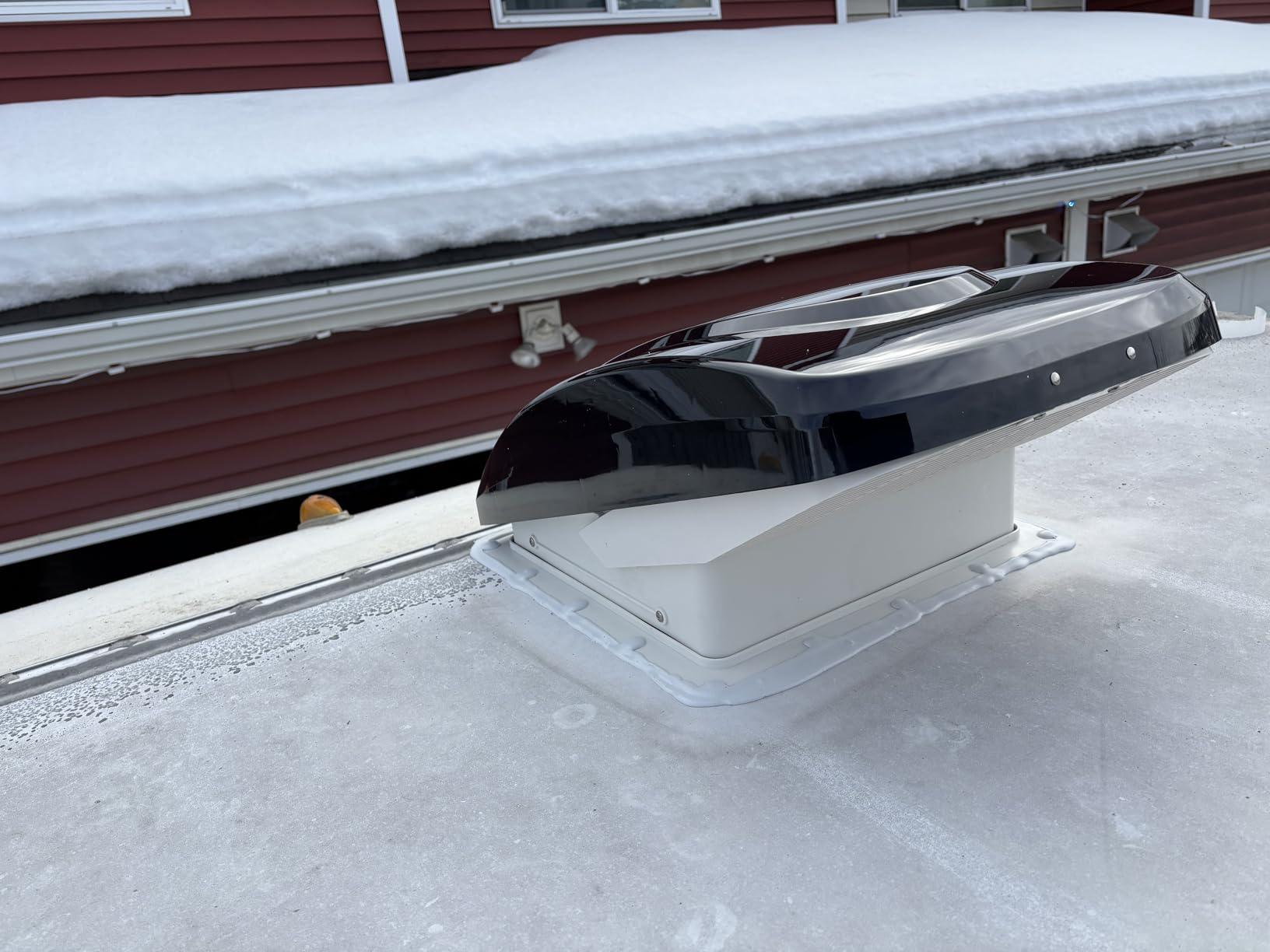 Manual RV Roof Vent Fan with Rain Shield, 12V DC customer photo 2