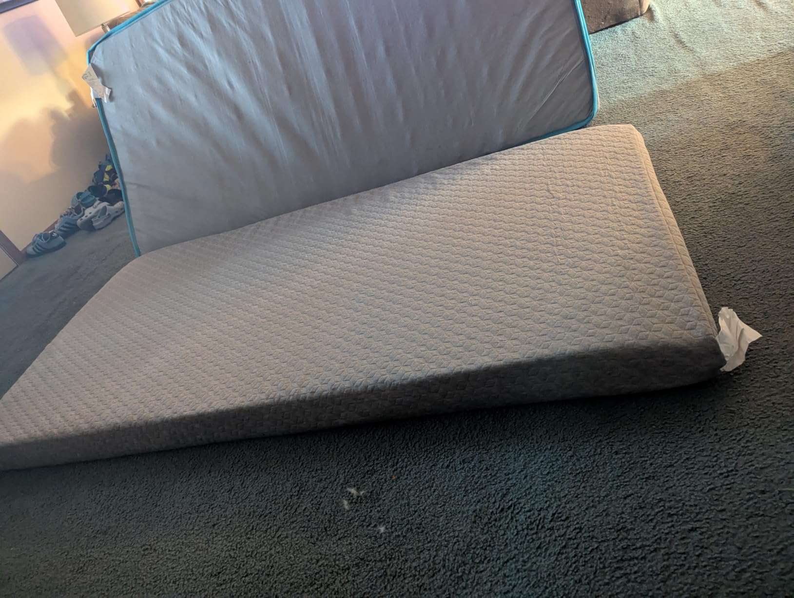 Novilla Queen Gel Memory Foam Mattress 12 Inch for Spinal Alignment | 12 Inch Queen Mattress for Responsive Support & Refreshing Sleep comfort, with Green Tea-Infused Foam, Mattresses in a Box customer photo 1