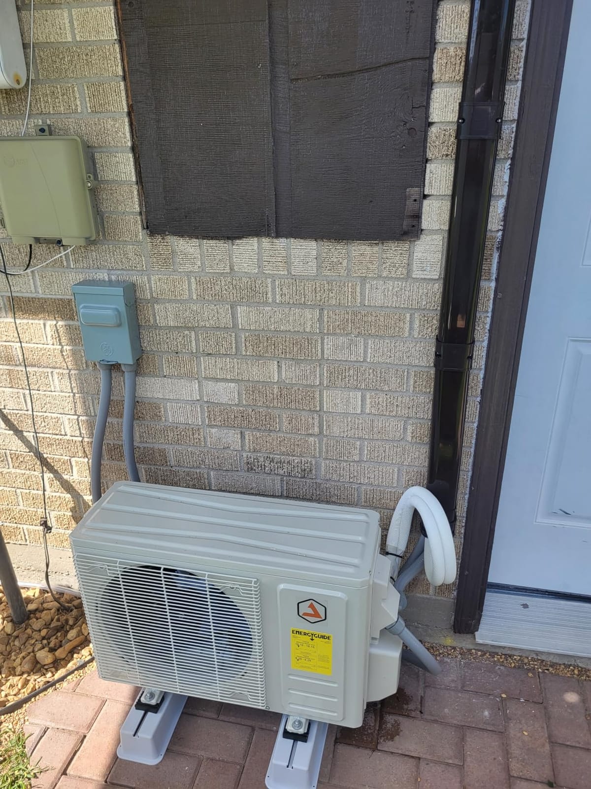 Albott 12,000 BTU Mini Split Air Conditioner and Heater SEER2 18, 115V | Inverter Energy-Efficient AC with Self-Cleaning, Remote and APP Control, HVAC Tech Needed, Cools up to 750 Sq.Ft. customer photo 2
