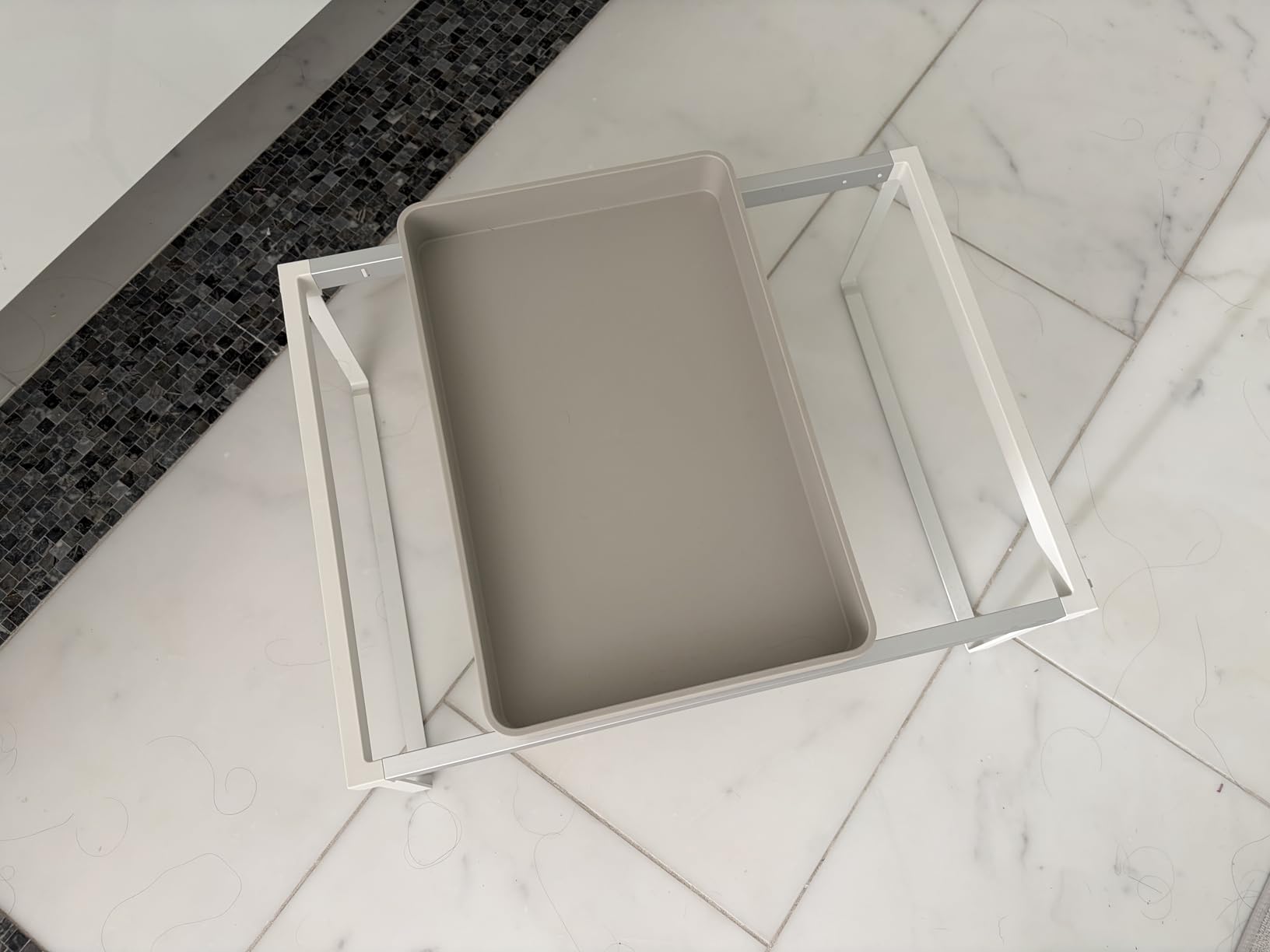 OXO Good Grips Adjustable Deep Drawer Organizer, Utensil Holder Drawer customer photo 1