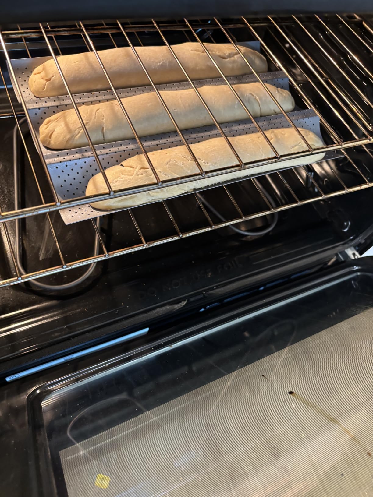 Baguette Bread Pan, 3 Loaves Nonstick Perforated French Bread Pan, Heavy Duty Baguette Baking Pan for Italian Loaf Bread, Sub Roll, Sourdough customer photo 1