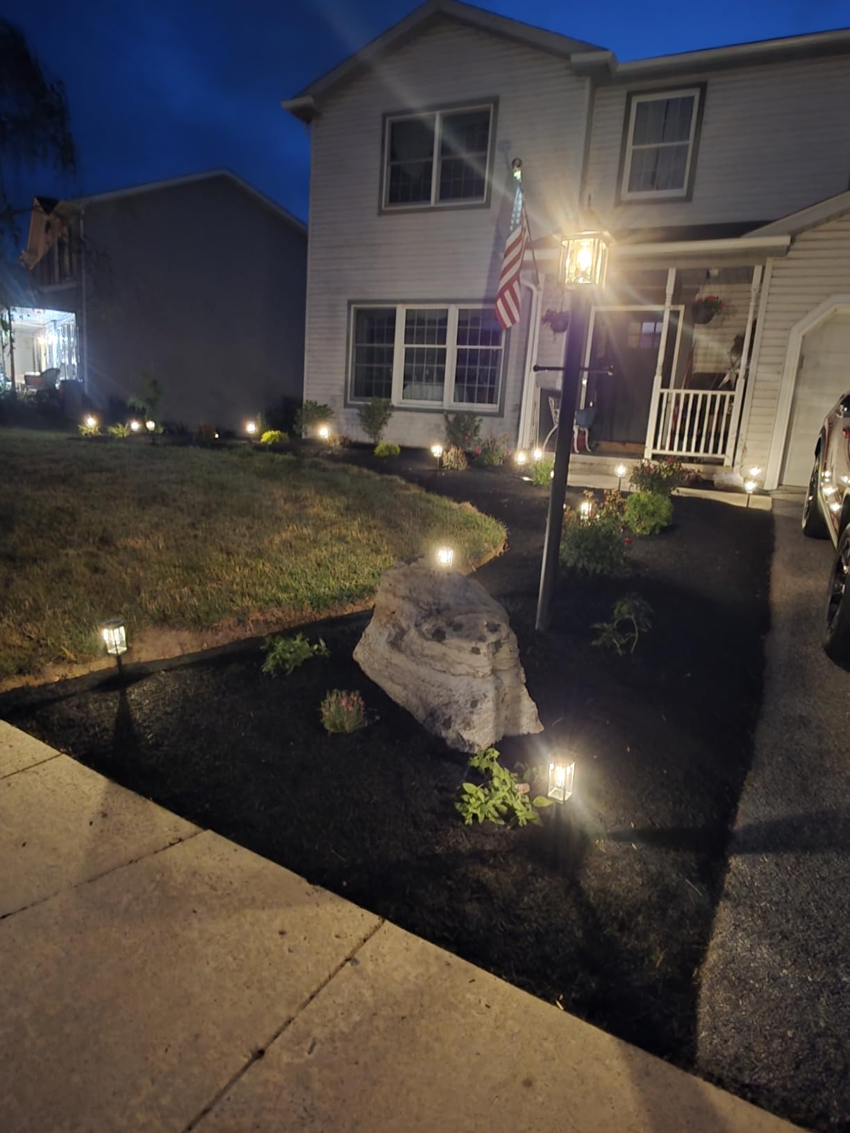 Solar Pathway Lights Outdoor Waterproof - 8 Pack Bright Solar Powered Garden Lights with Auto On/Off, IP65 LED Landscape Lighting for Walkway Patio Lawn Yard Decor customer photo 1