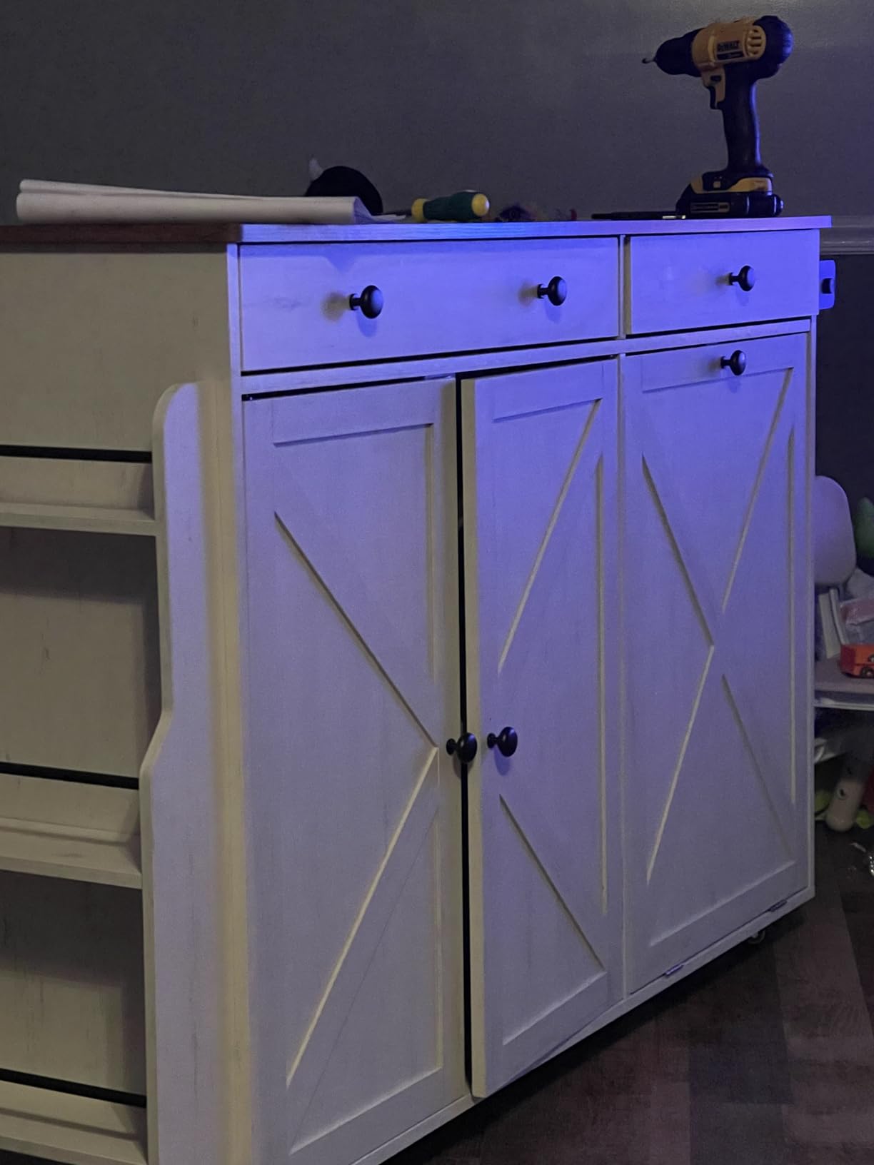 VASAGLE Mobile Kitchen Island with Trash Can Storage, Drop Leaf customer photo 1