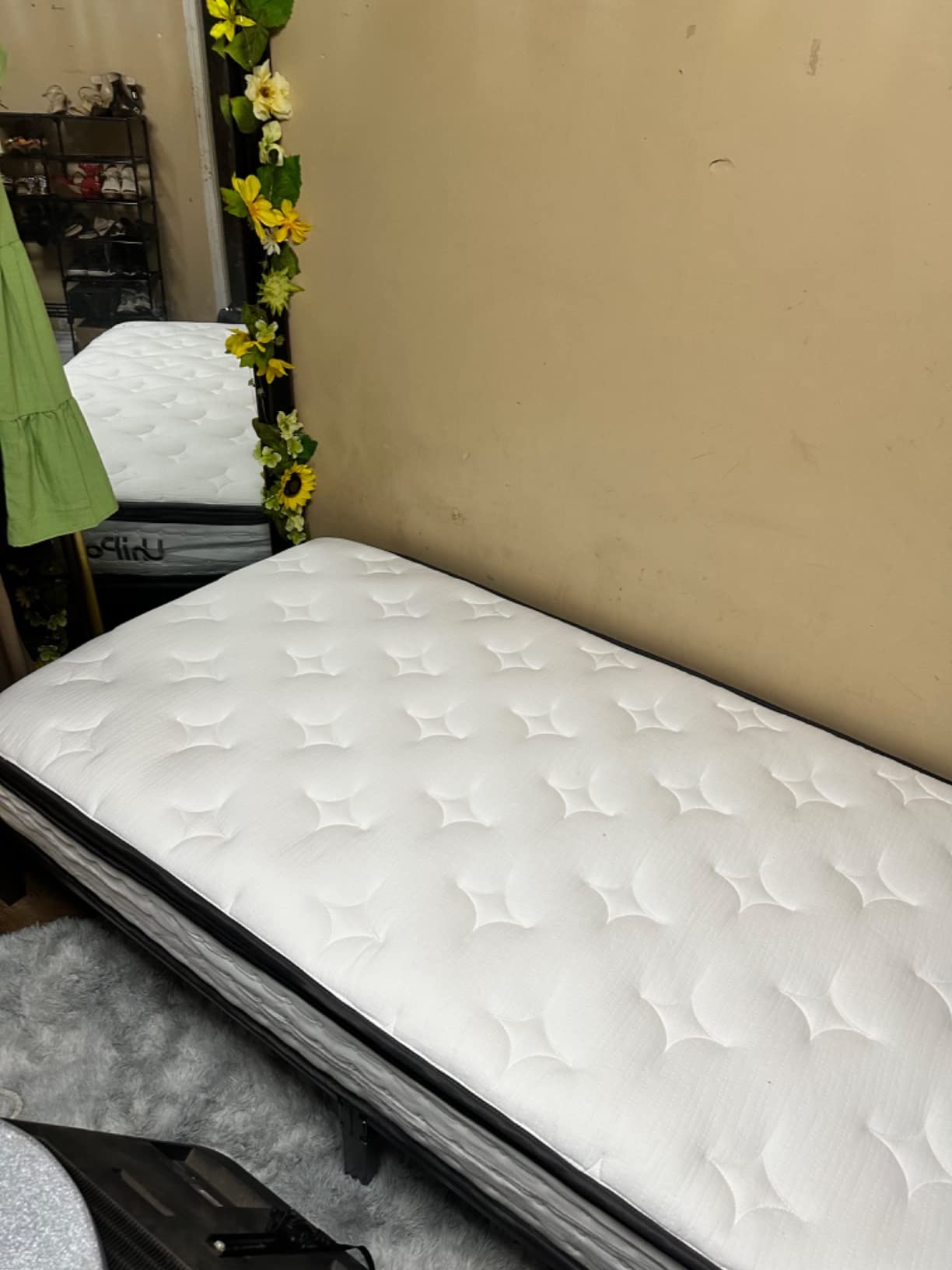 Medium Firm King Size Mattress, 14 inch Hybrid Mattress in a Box with Zoned Lumbar Support for Side Sleepers, Pressure Relief, Fiberglass Free, 365 Nights Trial, 10 Years Warranty customer photo 2