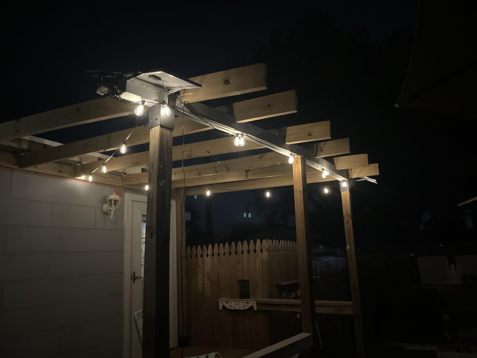 50FT Solar String Lights Outdoor, Dimmable Patio Lights Solar Powered with Remote & USB Port 18+1 LED Shatterproof Bulbs 3 Light Modes, Waterproof Solar Light for Camping Backyard Garden customer photo 1
