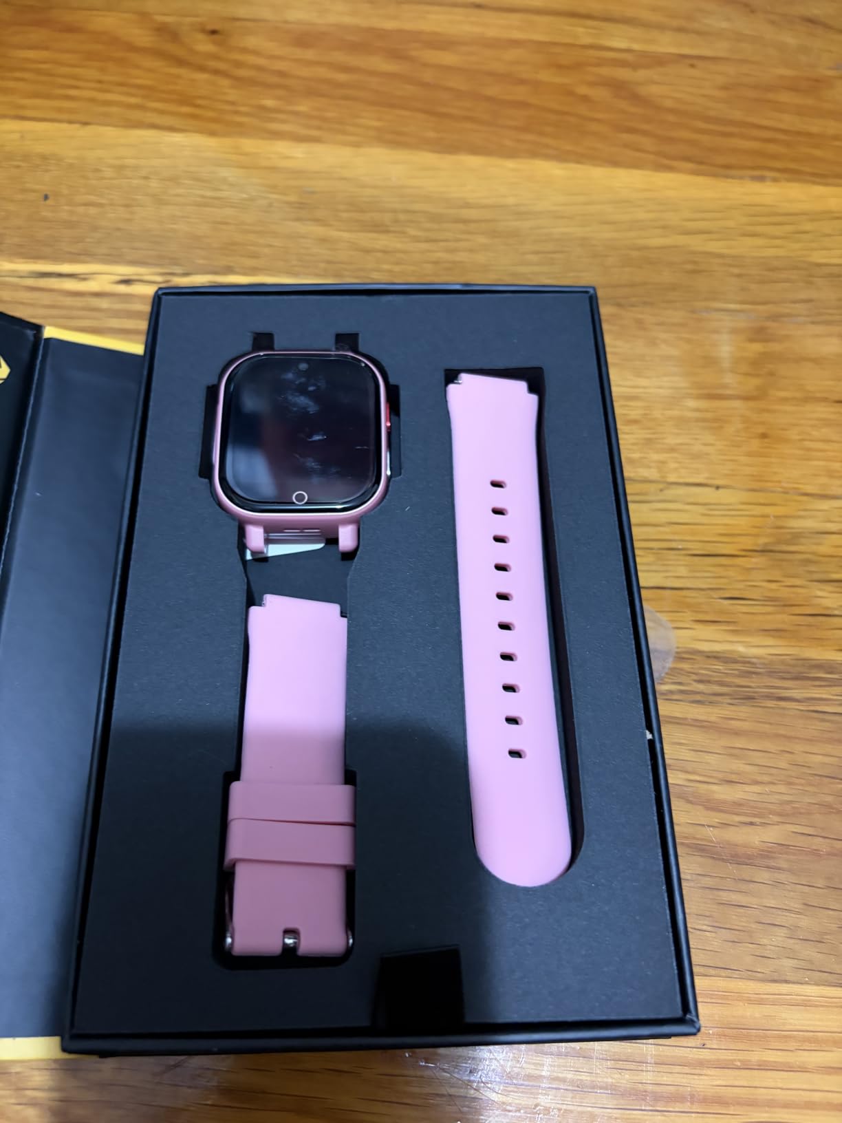 Smart Watch for Kids, 4G Kids Smartwatch with GPS Tracker Calling (Blue) customer photo 1
