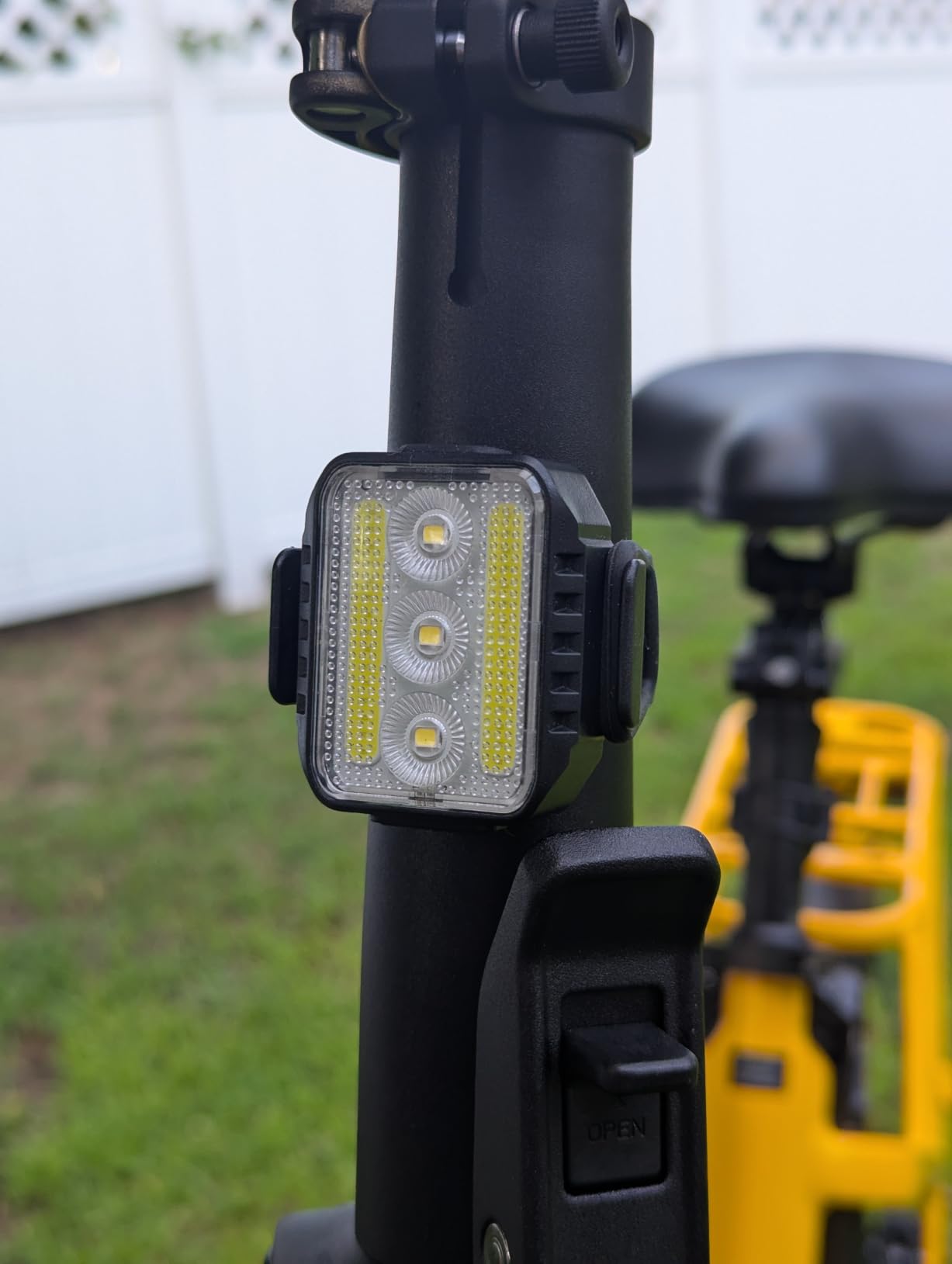 Rechargeable LED Bike Lights for Night Riding, Front and Back Set | 4 Pack, 9+9 Modes, 4-20H Runtime, Waterproof, Rechargeable, Tool-Free Mounting, 1.5H Fast Charging for City, Road & MTB Riding customer photo 2