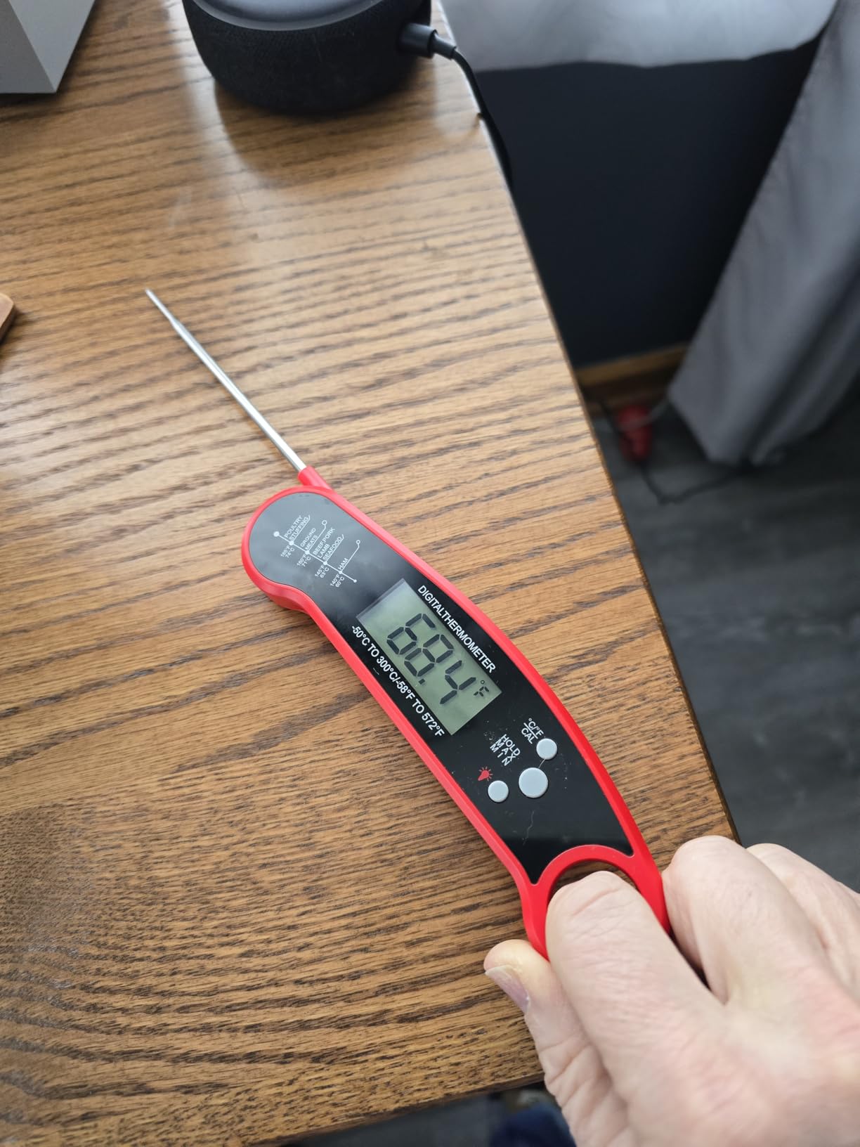 Smart Bluetooth Wireless Meat Thermometer with 6 Sensors, 0.5S Instant Read customer photo 2