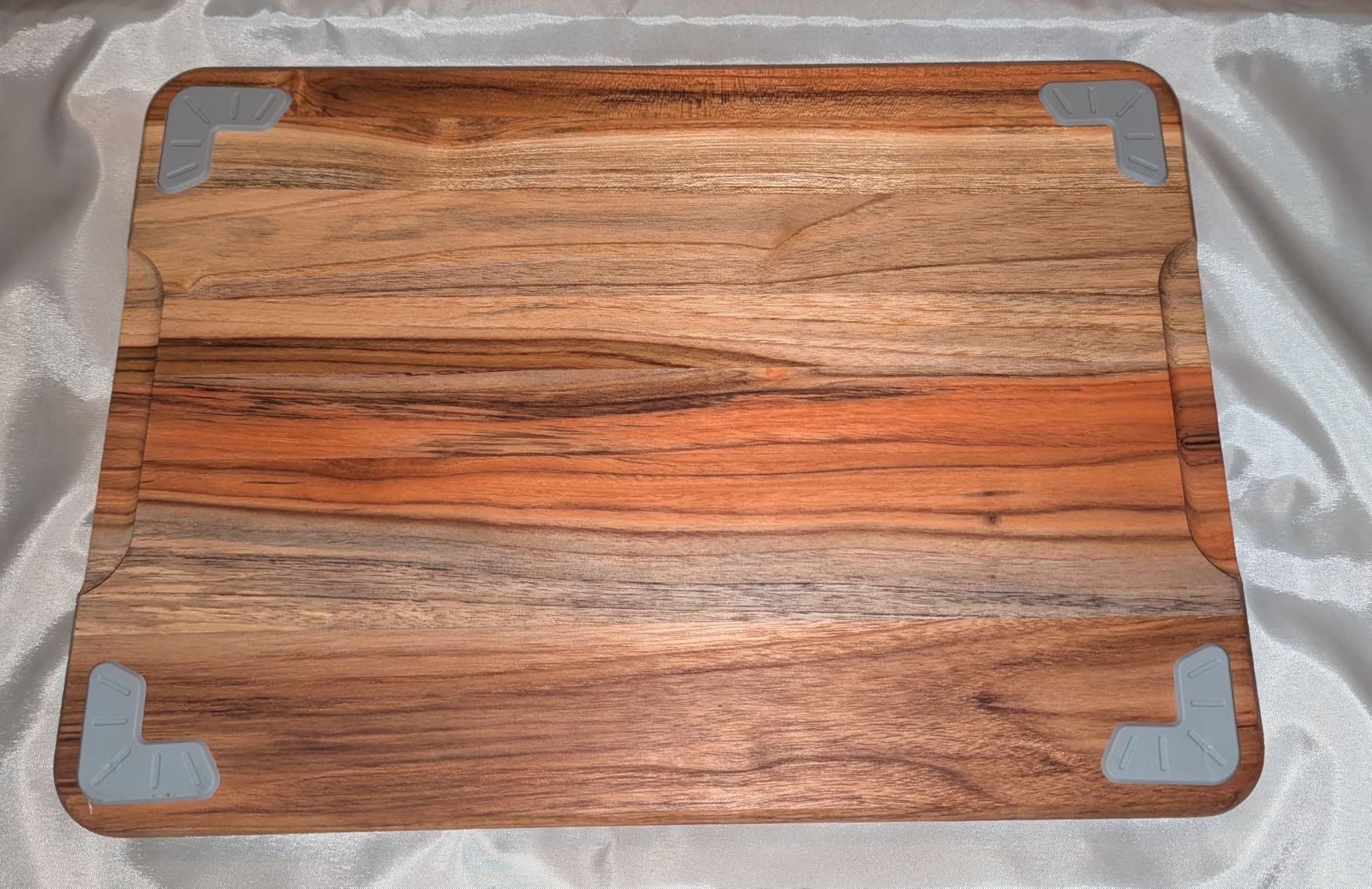 Teak Wood End Grain Cutting Board for Kitchen with Non-slip Feet, Heavy Duty Checkered Cutting Board Upgraded Chopping Board with Juice Groove & Handle Large Wooden Butcher Block with Gift Box customer photo 2