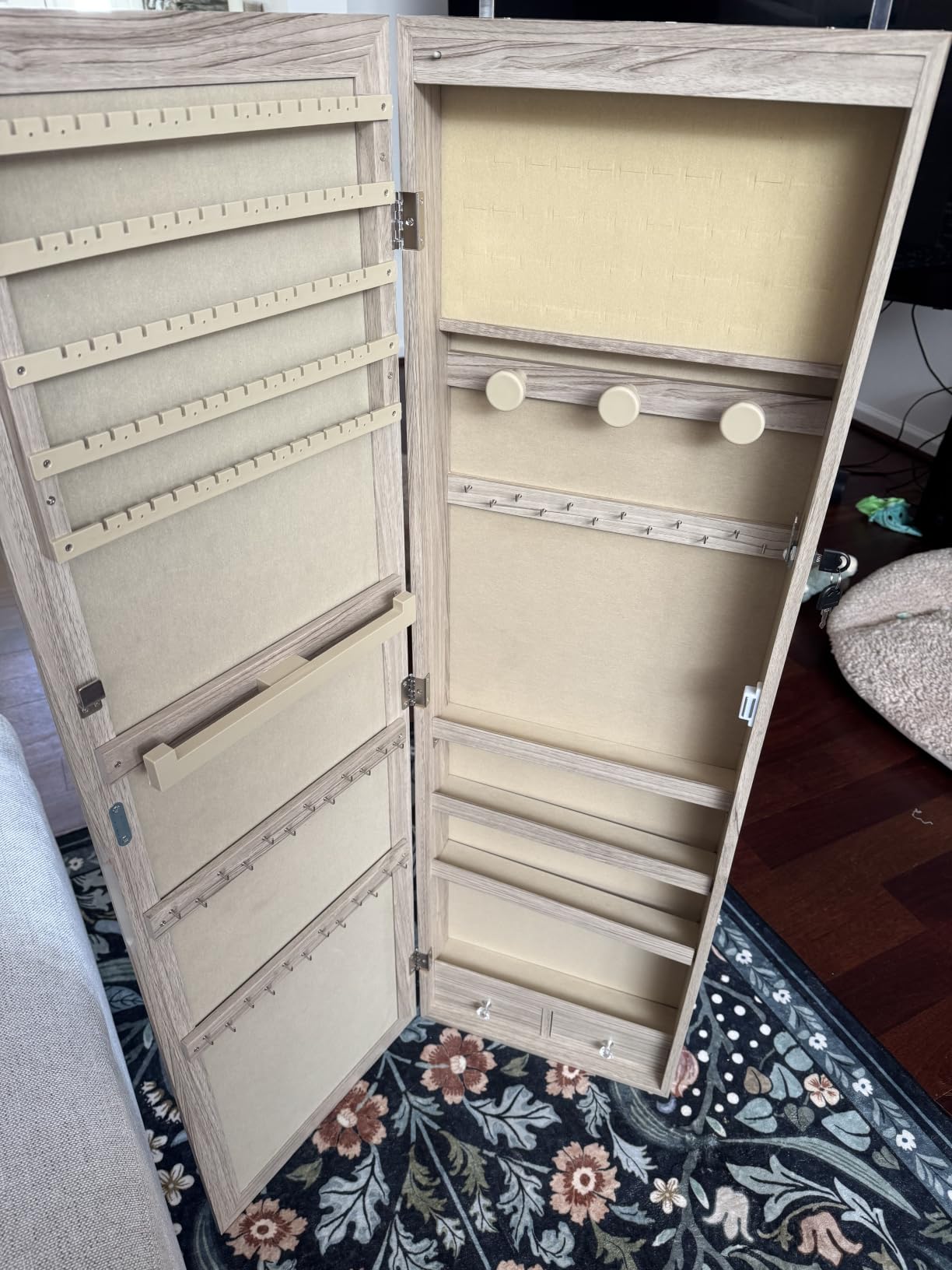 DUMOS Jewelry Organizer Mirror, 6 LEDs Jewelry Armoire Cabinet, 47.2 Inch customer photo 2