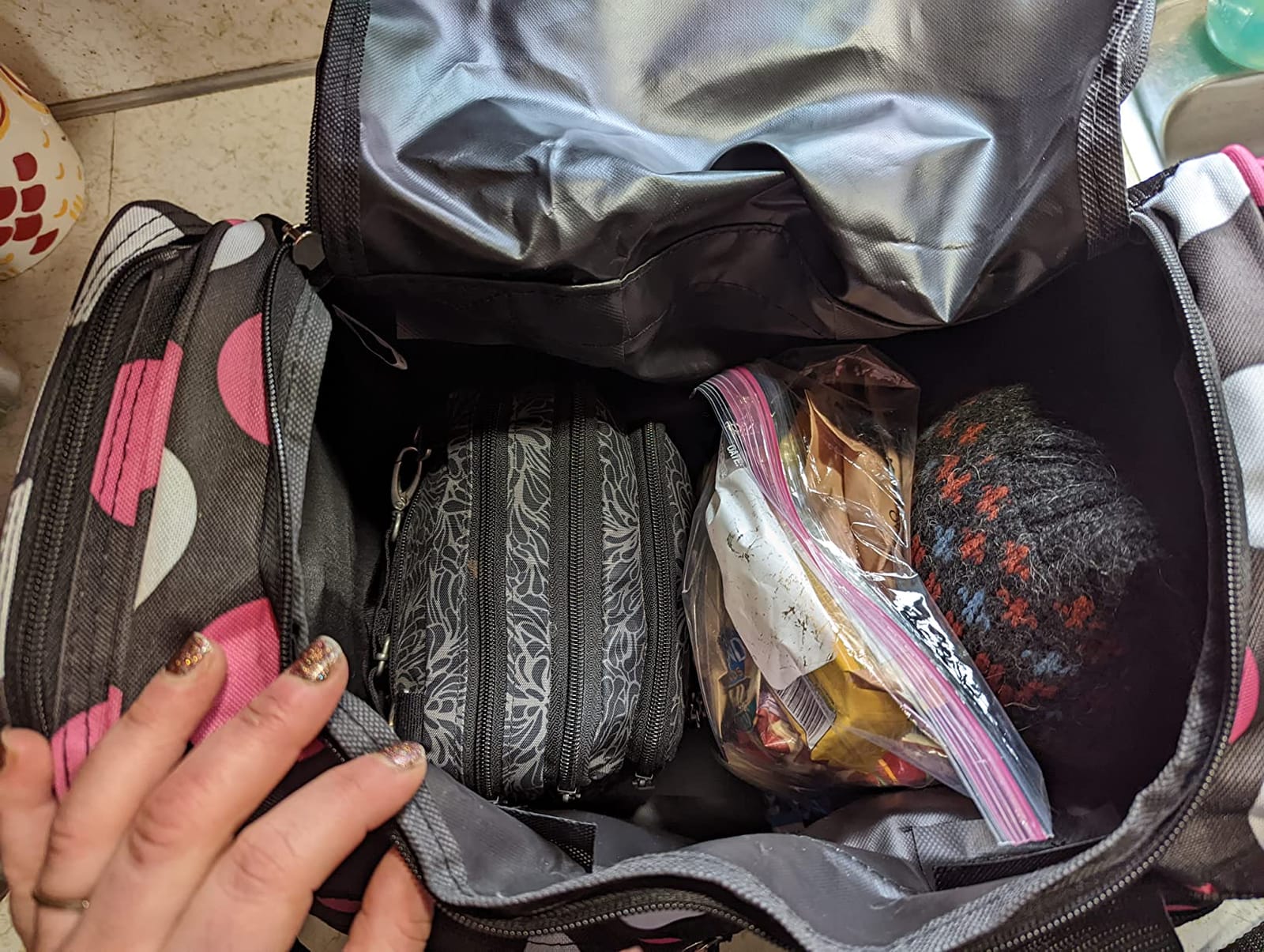 Rockland Duffel Bag, Black, 18.5 in X 10.5 in X 8.5 in customer photo 1