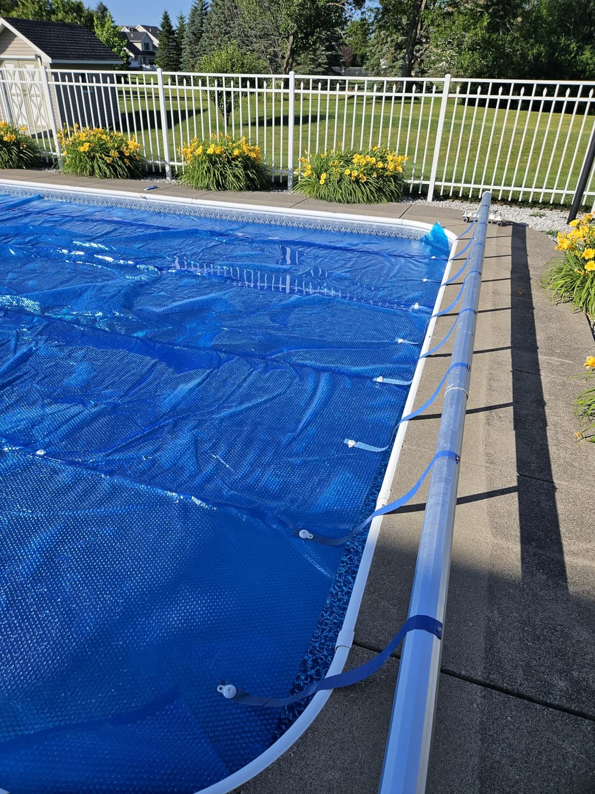 Blue Wave 16x32-ft Rectangle Solar Pool Cover 12-Mil Blue – Solar Cover for Above Ground Pool & Inground Pool, Thermal Bubble Blanket for Heat Retention & Reduced Evaporation customer photo 1