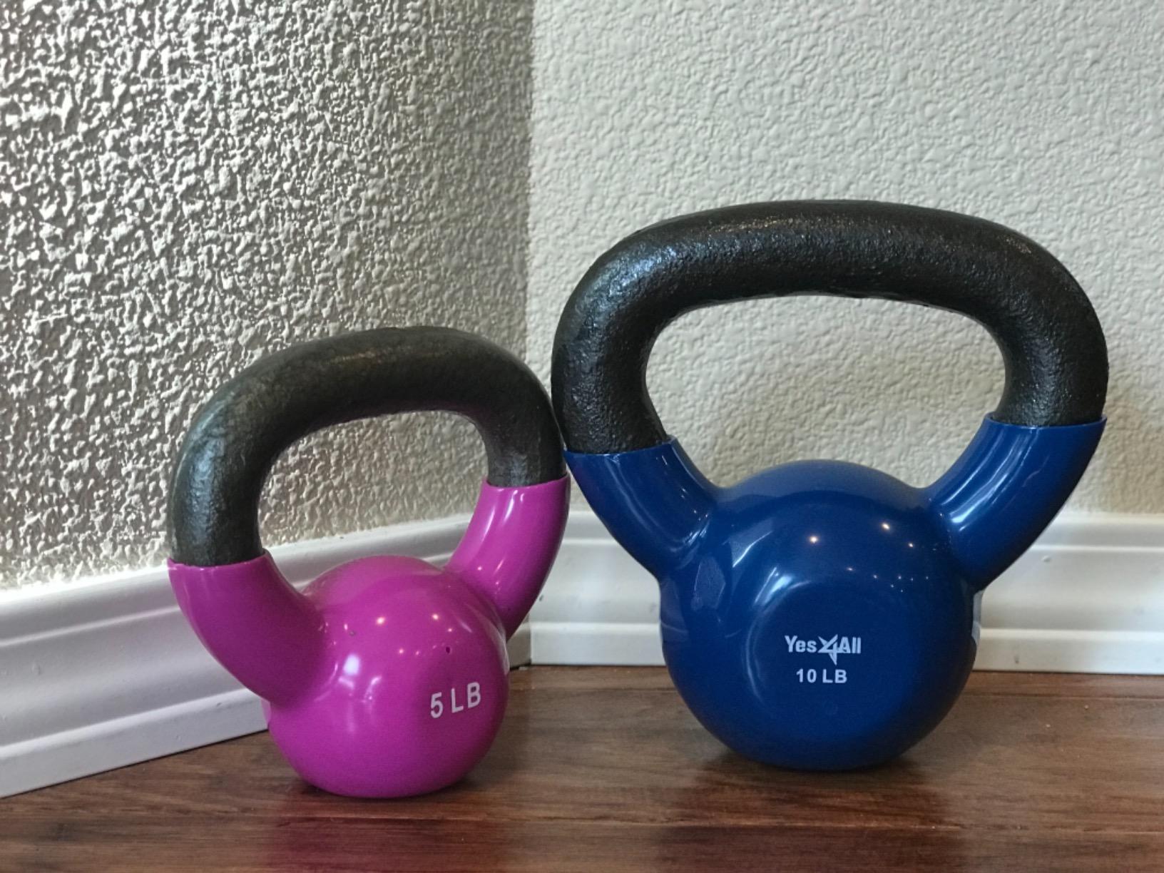 Sunny Health & Fitness Vinyl Coated Cast Iron Kettlebell 5-25 lb customer photo 1