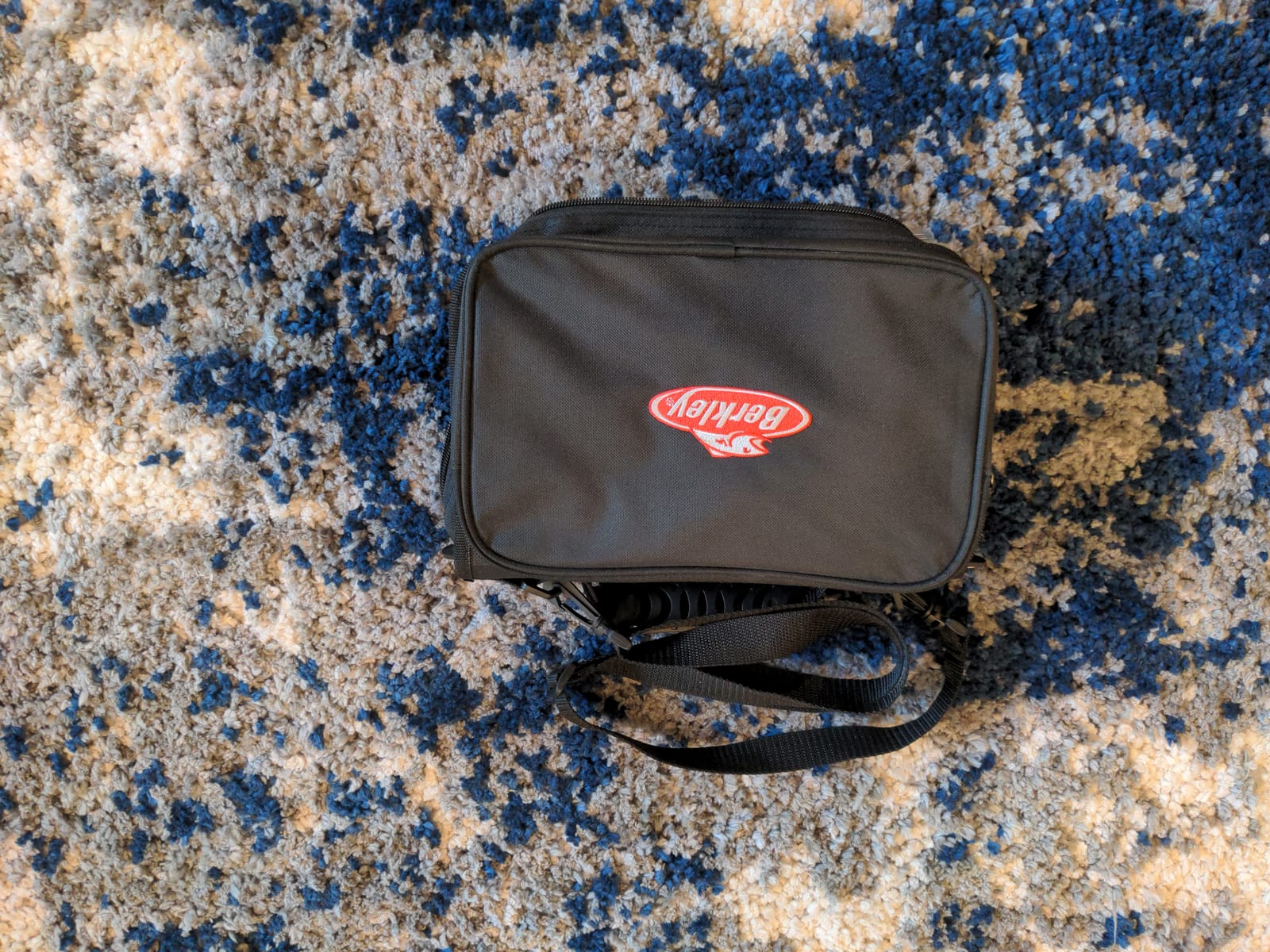Berkley Soft Bait Binder 1170, 7 Heavy Duty Sleeves Hold up to 21 Standard Bait Binder Bags, Organize and Store All Your Soft Baits for Quick and Easy Access customer photo 1